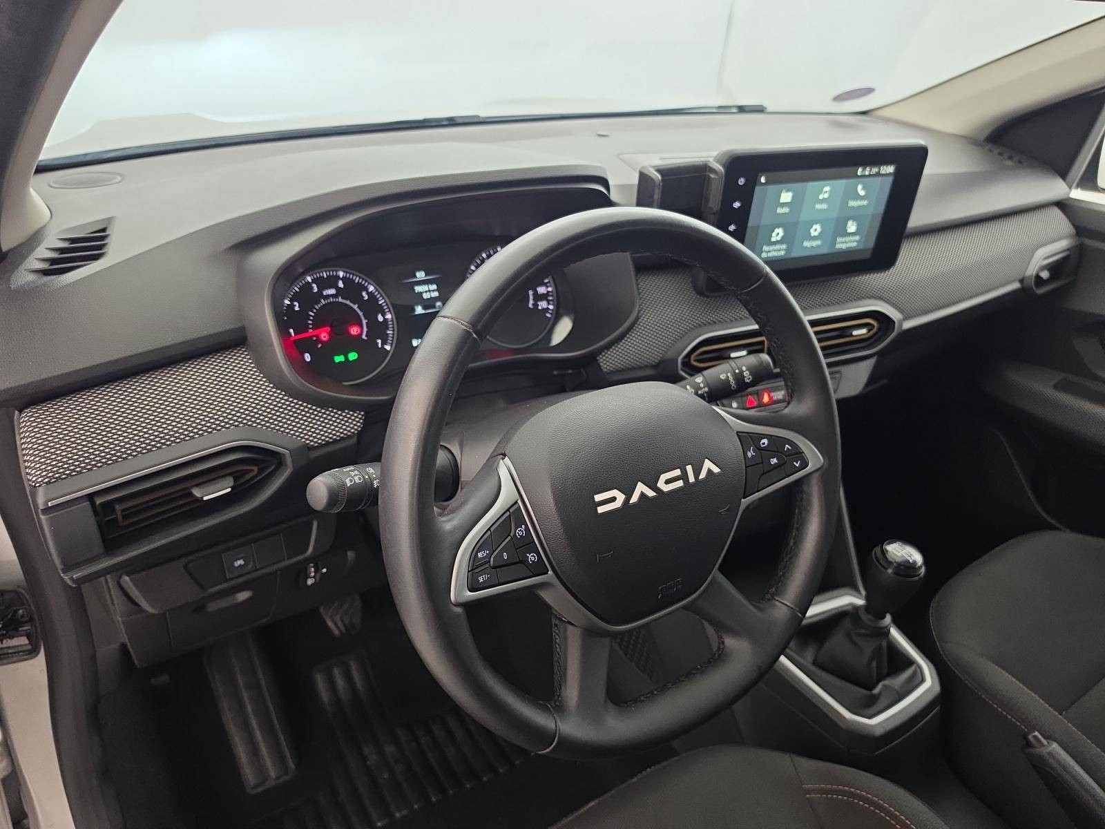 Vente en ligne Dacia Sandero  ECO-G 100 au prix de 13 990 €
