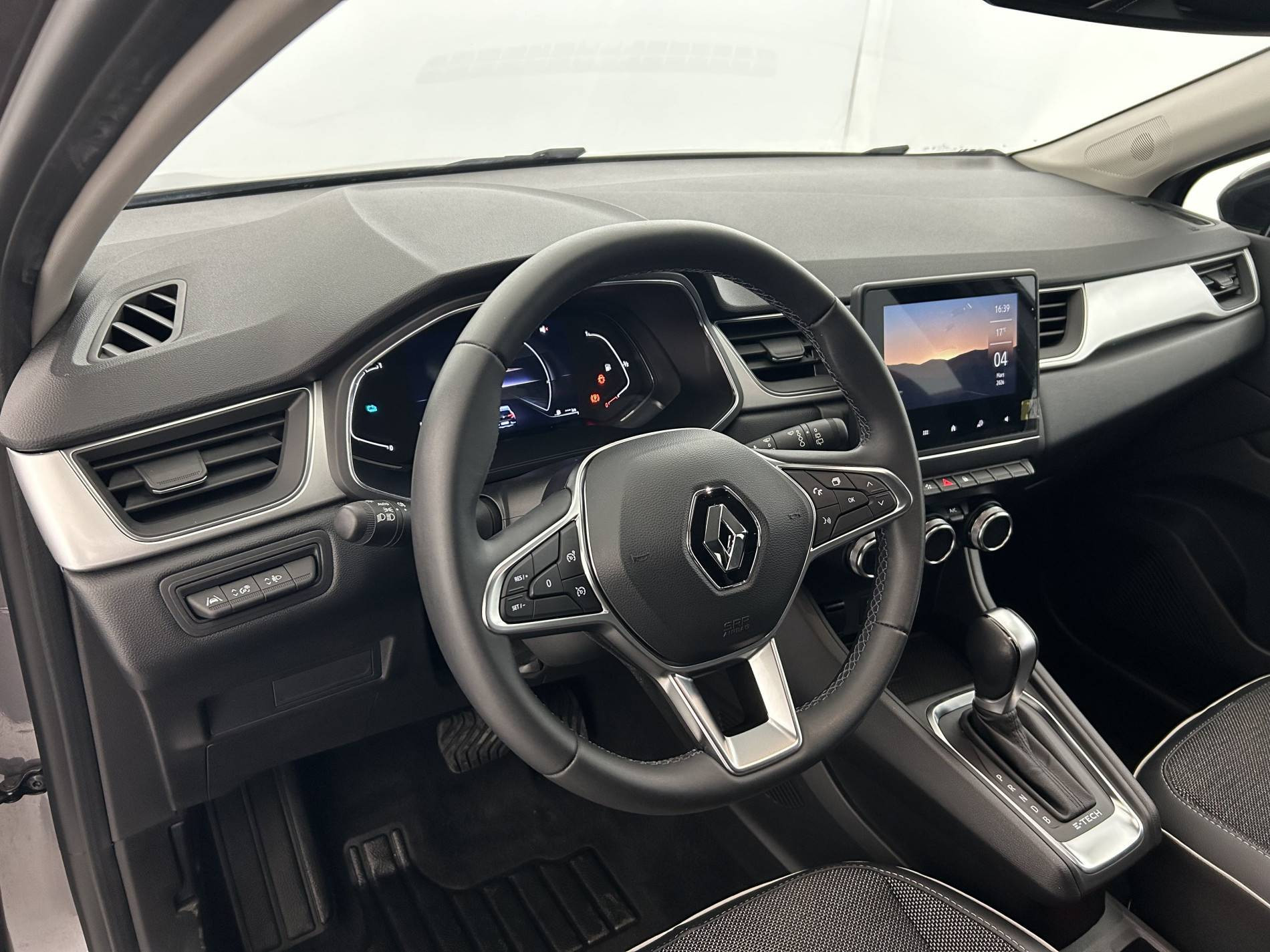 Vente en ligne Renault Captur  E-Tech 145 - 21 au prix de 19 990 €