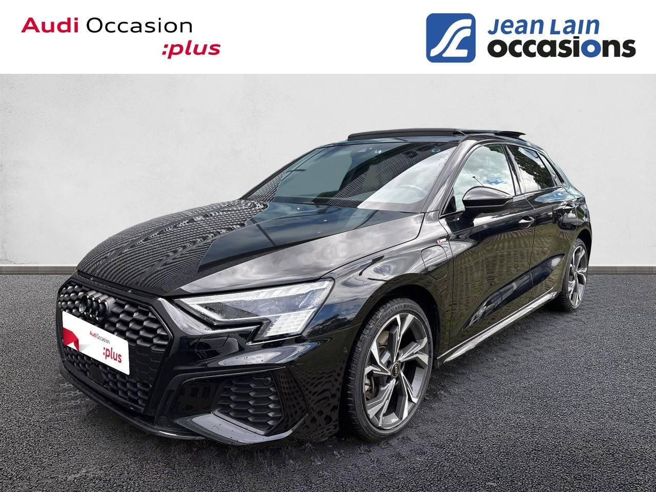 Vente en ligne AUDI A3 SPORTBACK A3 Sportback 40 TFSIe 204 S tronic 6 S Line de 2024 au prix de 33 490 €