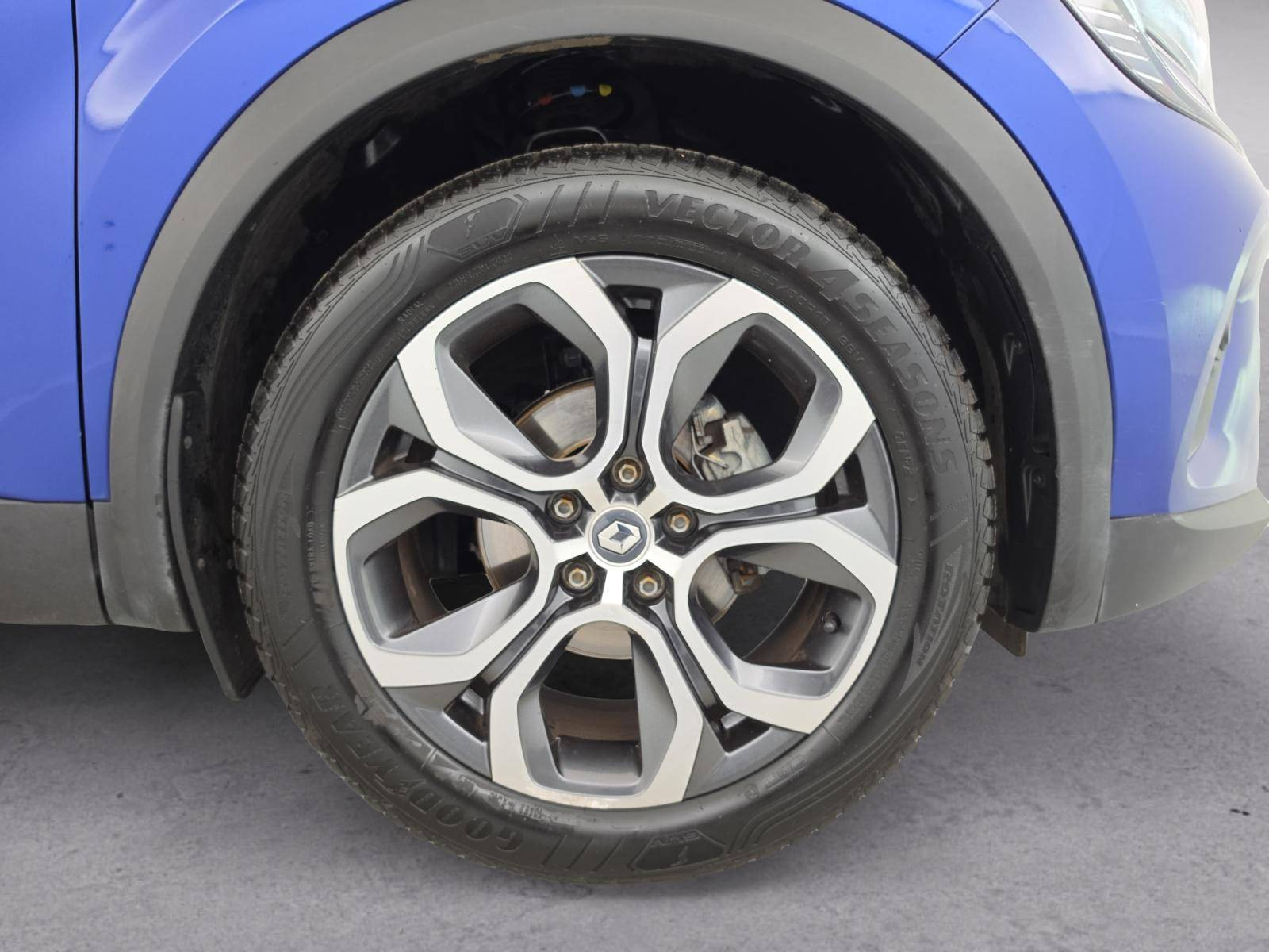 Vente en ligne Renault Captur  TCe 130 EDC FAP au prix de 17 590 €