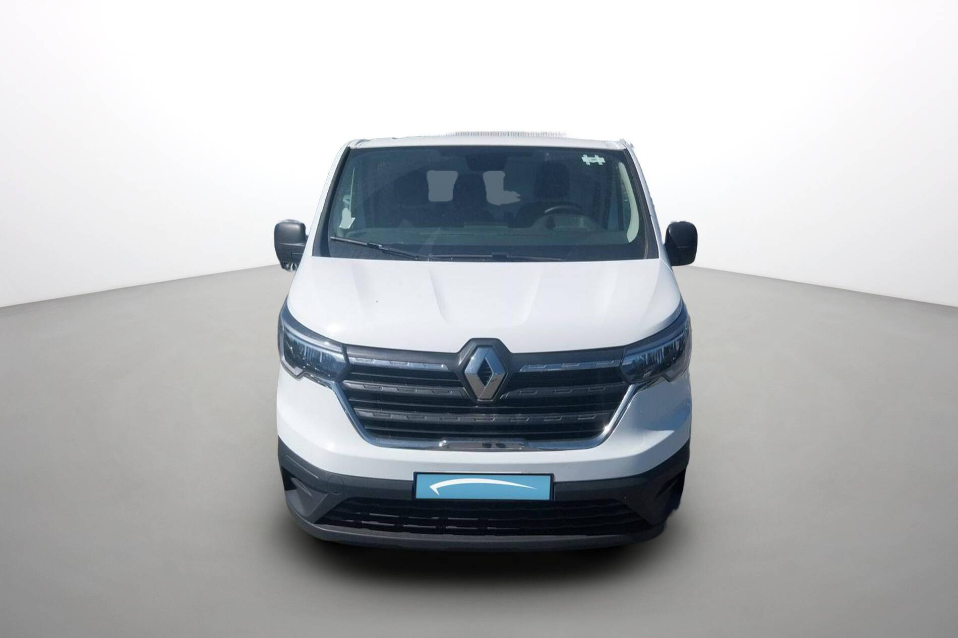 Vente en ligne Renault Trafic 3 Fourgon TRAFIC PC L2H1 3T BLUE DCI 150 au prix de 22 990 €