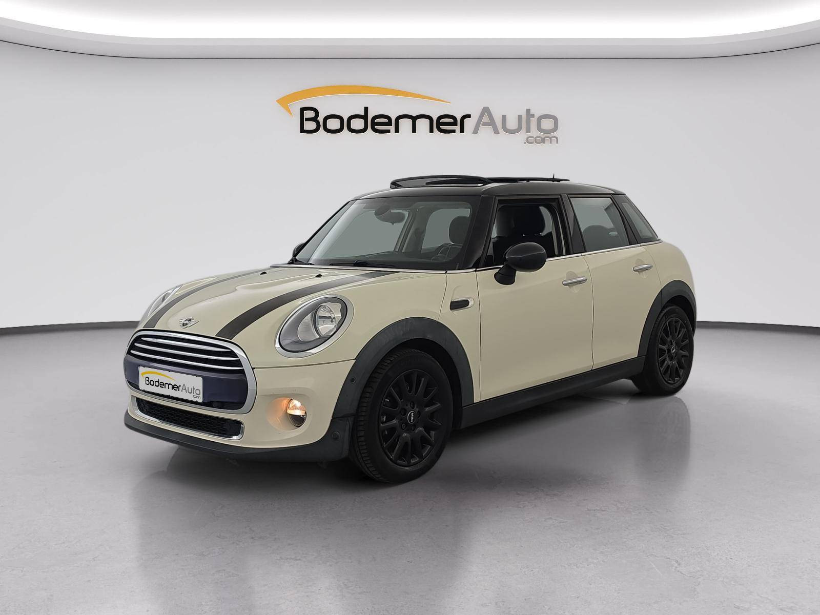 Mini Hatch Hatch 5 Portes Cooper 136 ch occasion de 2015 en vente à Brest