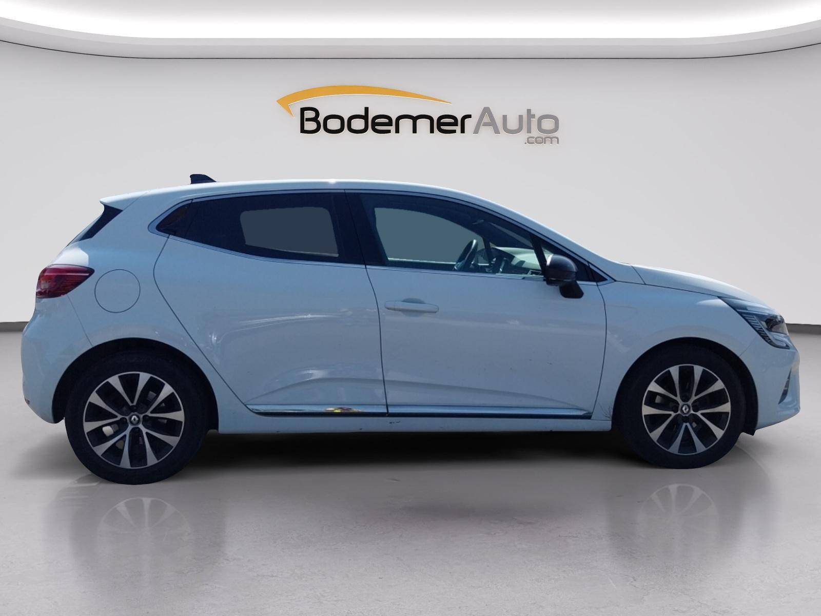 Vente en ligne Renault Clio 5 Clio TCe 90 au prix de 14 950 €