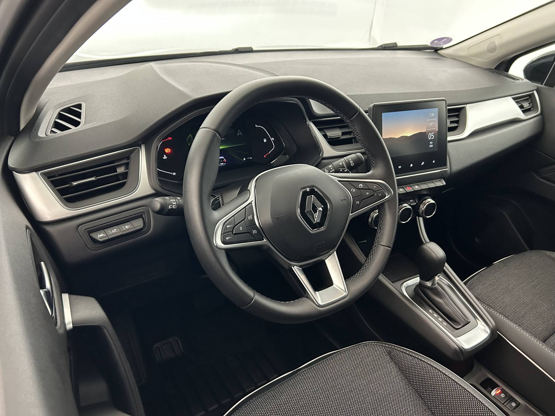 Vente en ligne Renault Captur  mild hybrid 160 EDC au prix de 20 490 €