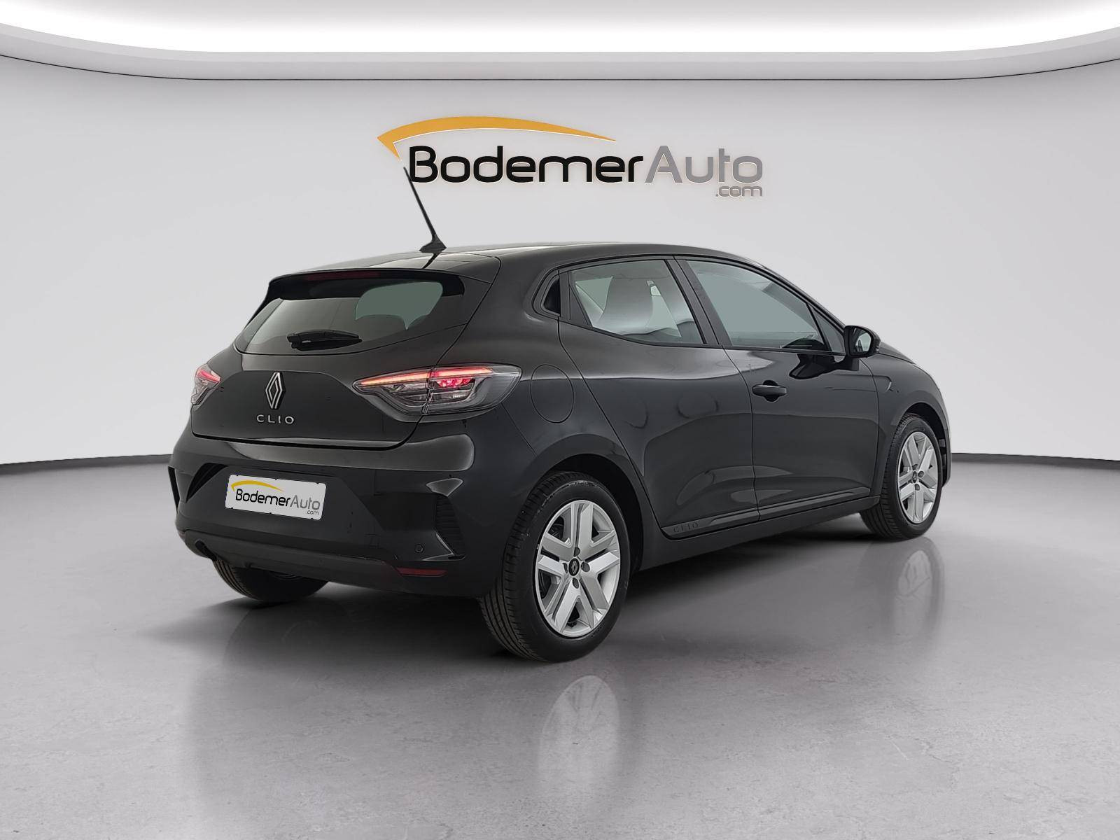 Vente en ligne Renault Clio 5 Clio Blue dCi 100 ch GSR2 au prix de 17 990 €