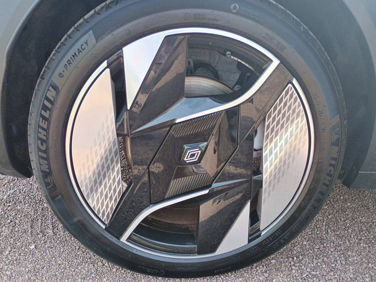 Vente en ligne Renault Scenic E-Tech Scenic E-Tech électrique 220 ch grande autonomie au prix de 41 490 €
