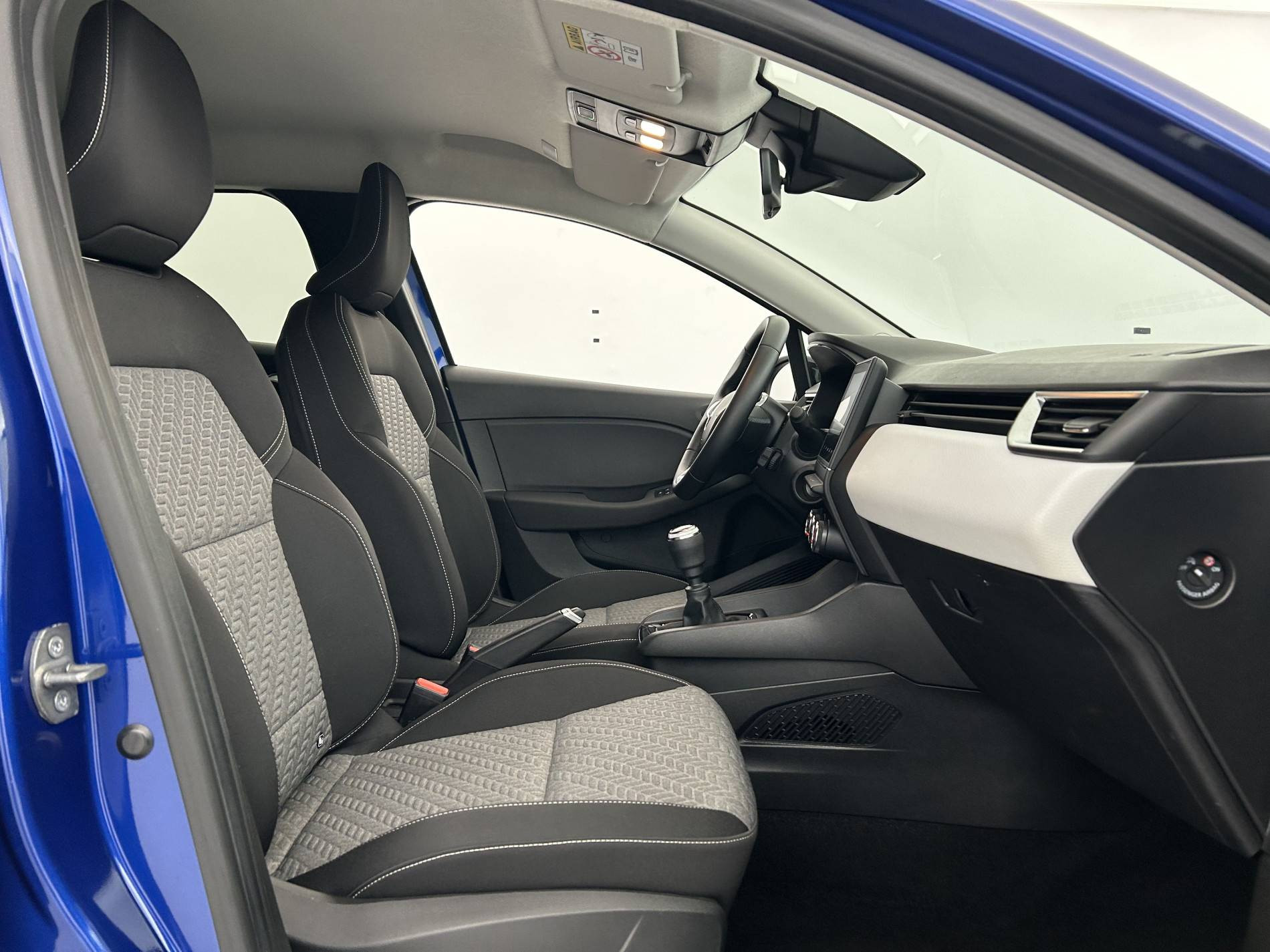 Vente en ligne Renault Clio 5 Clio TCe 100 GPL au prix de 13 490 €