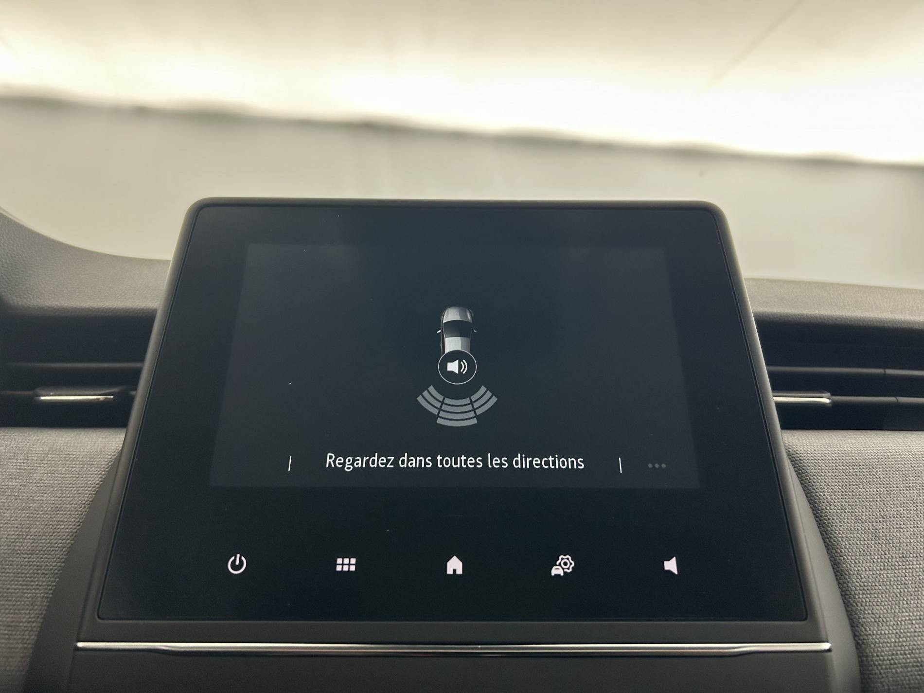 Vente en ligne Renault Clio 5 Clio TCe 90 au prix de 15 400 €