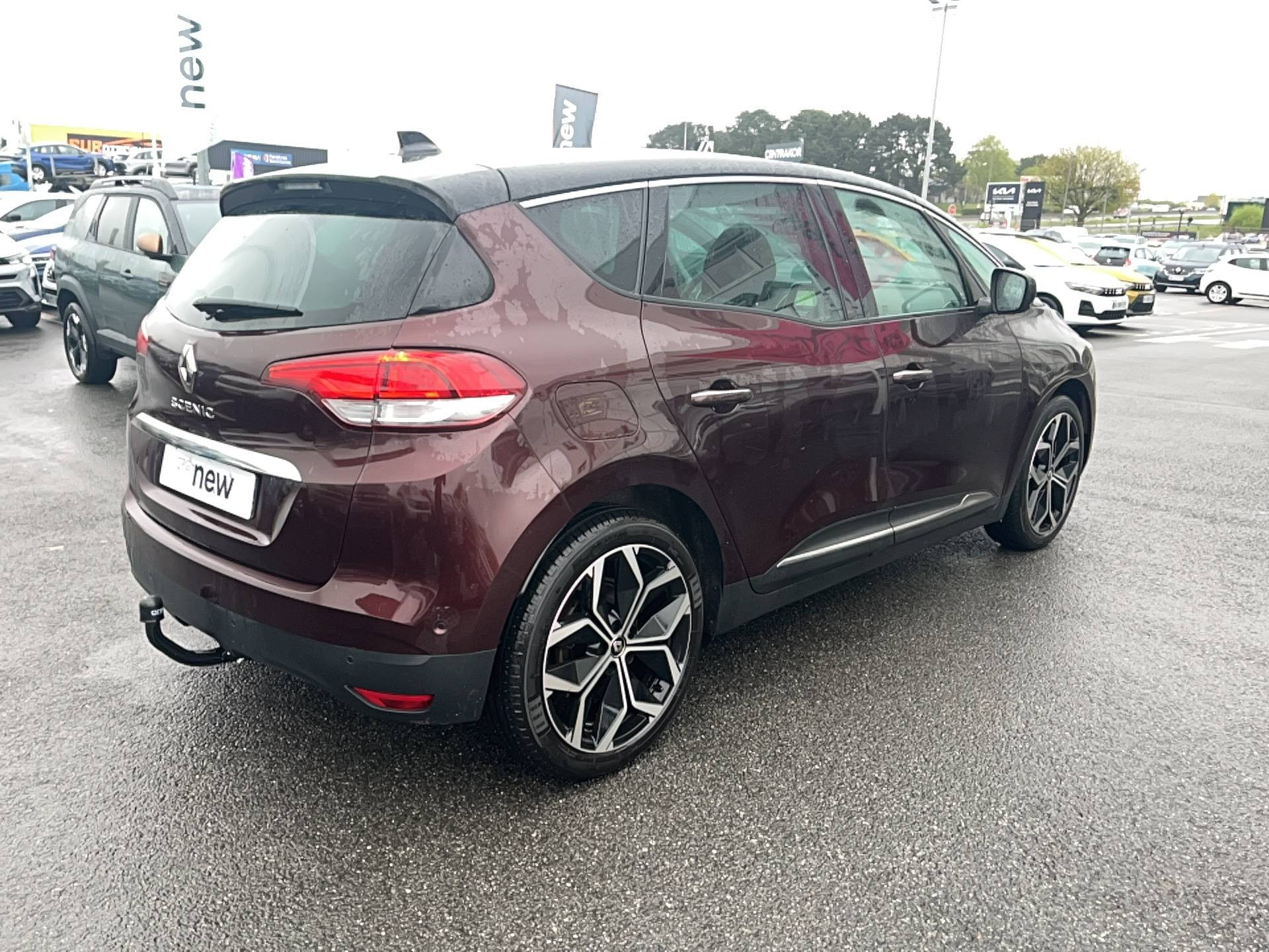 Vente en ligne Renault Scenic 4 Scenic TCe 140 FAP au prix de 19 990 €