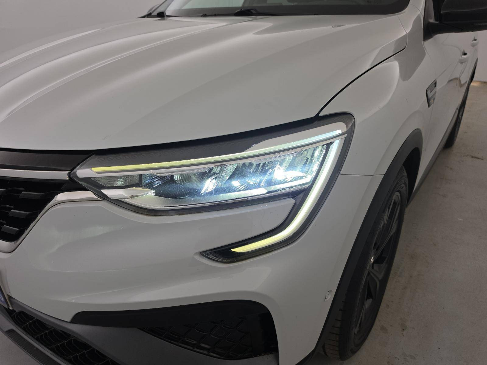 Vente en ligne Renault Arkana  E-Tech 145 - 21B au prix de 20 990 €