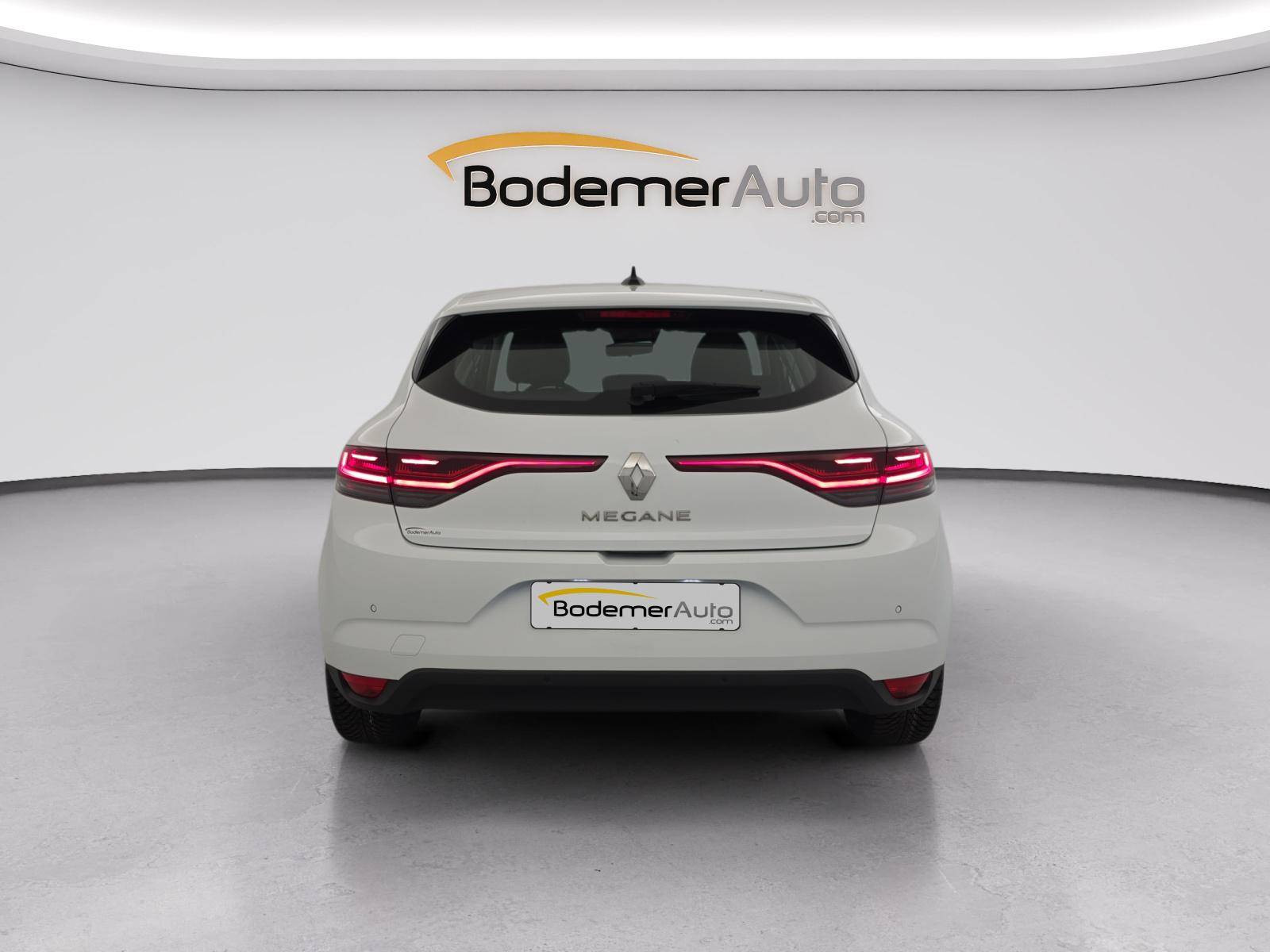 Vente en ligne Renault Megane 4 Mégane IV Berline Blue dCi 115 - 21N au prix de 14 790 €