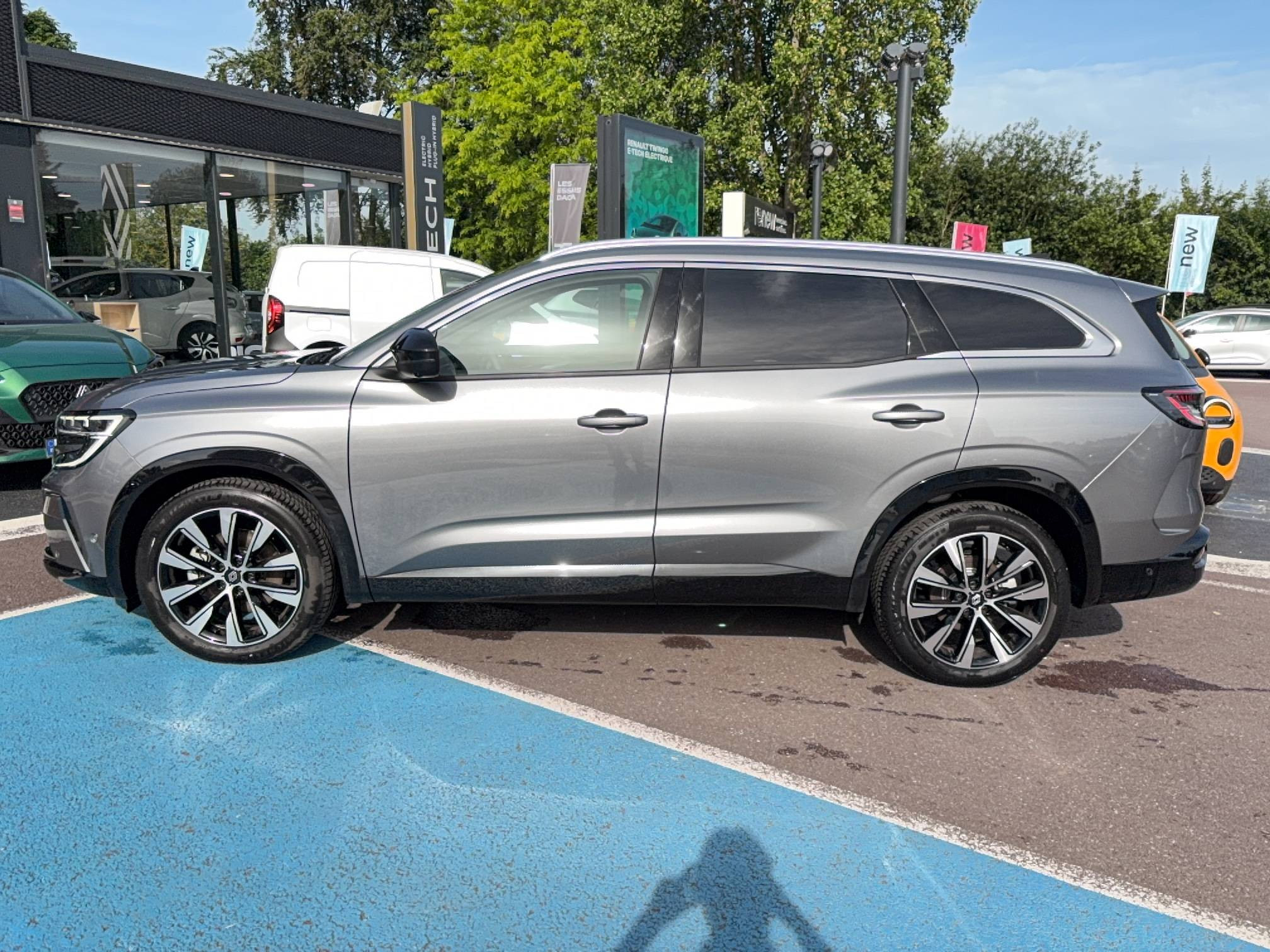 Renault Espace Espace E-Tech full hybrid 200 GSR2 occasion de 2025 en vente à Bayeux