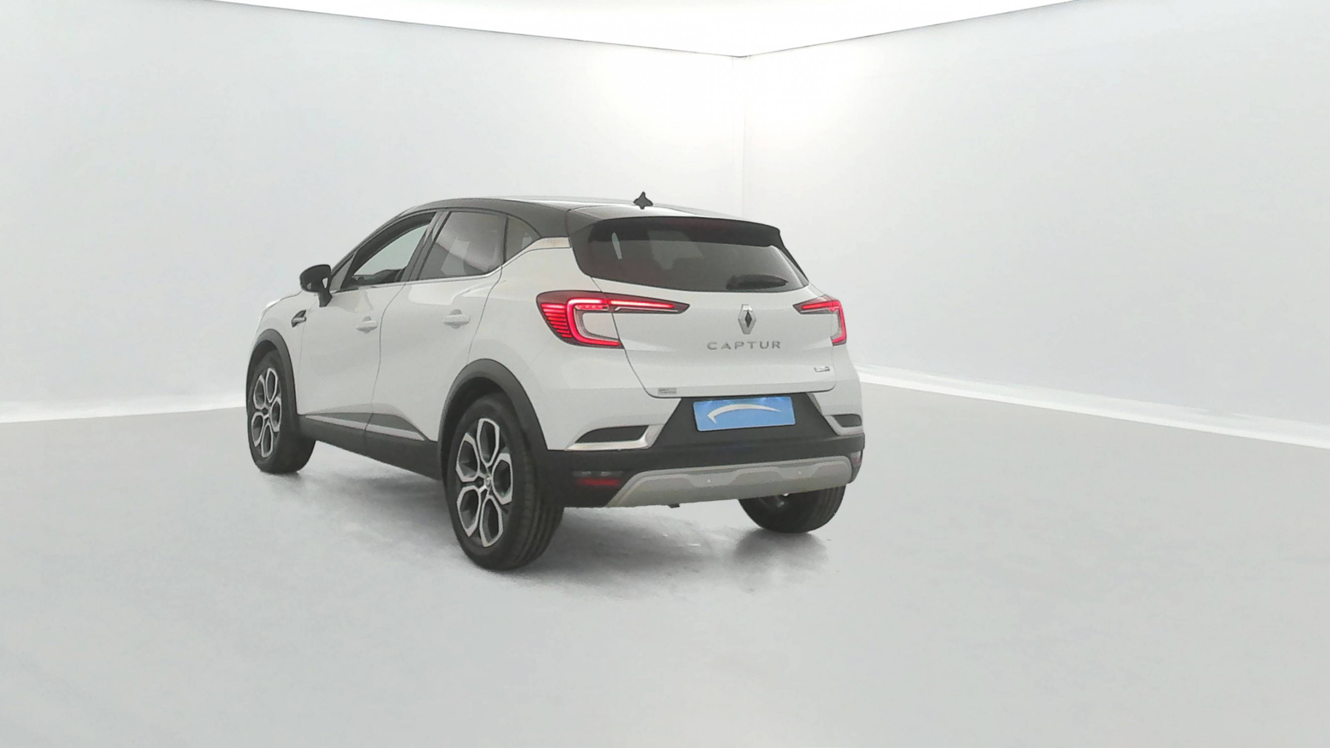Vente en ligne Renault Captur  E-Tech 145 - 21 au prix de 18 690 €