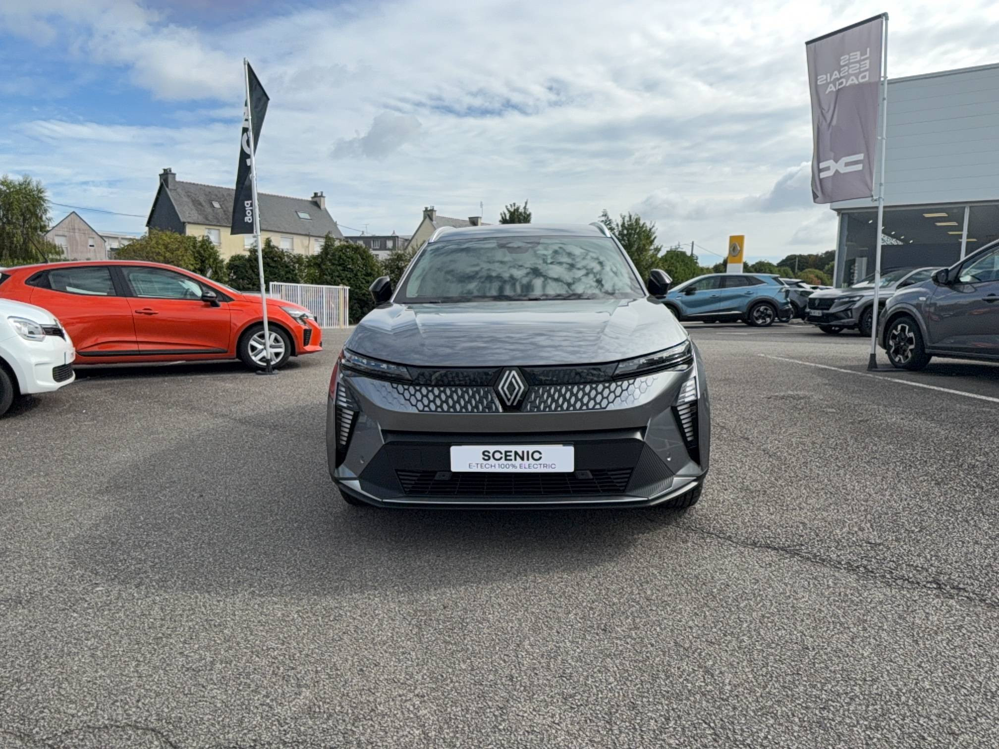 Vente en ligne Renault Scenic E-Tech Scenic E-Tech électrique 220 ch grande autonomie au prix de 46 990 €
