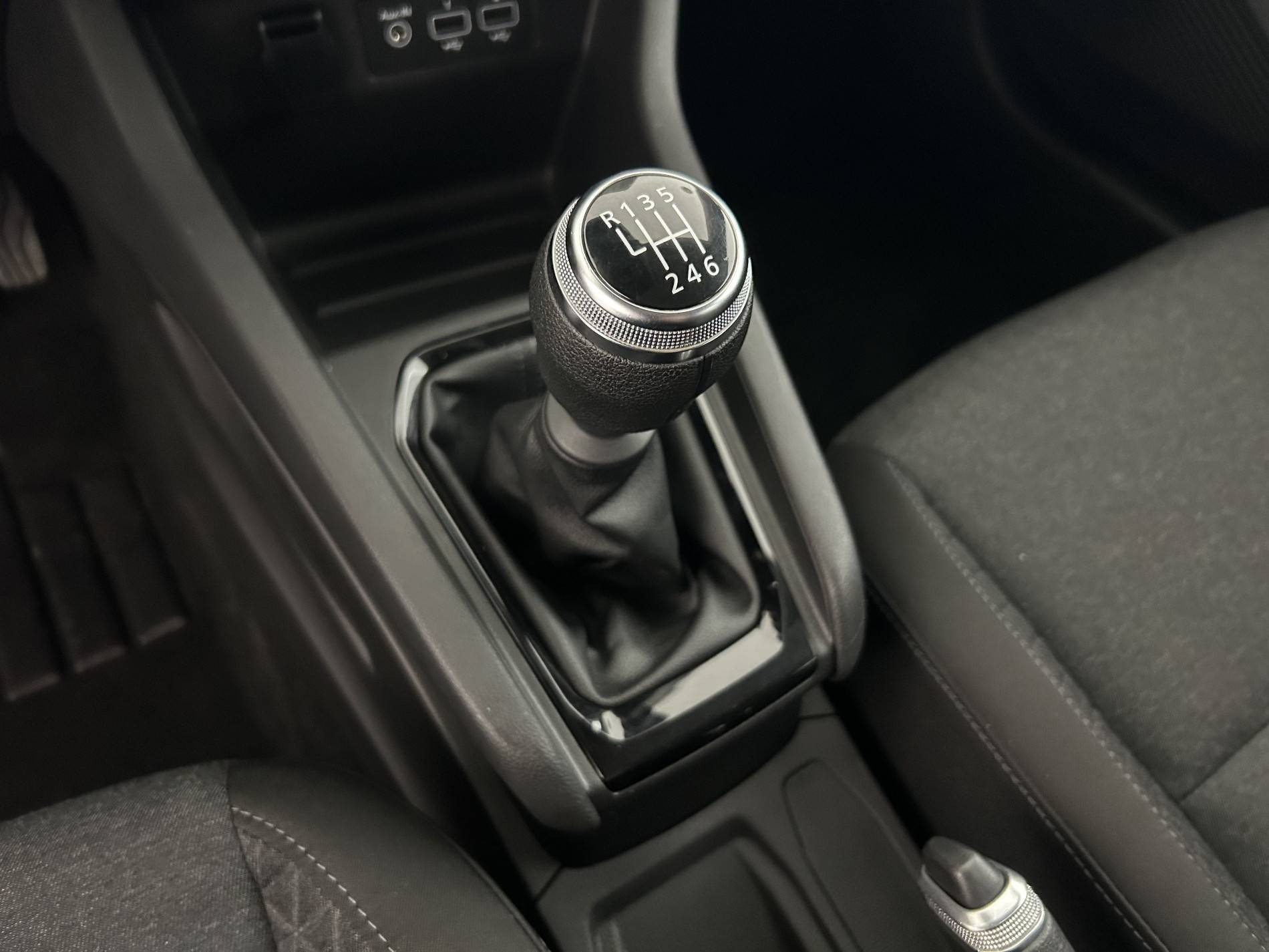 Vente en ligne Renault Clio 5 Clio Blue dCi 100 - 21N au prix de 14 490 €