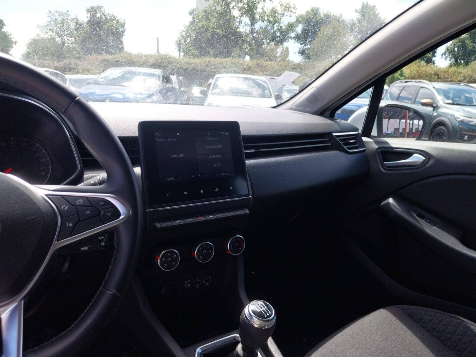 Vente en ligne Renault Clio 5 Clio Blue dCi 115 au prix de 12 490 €