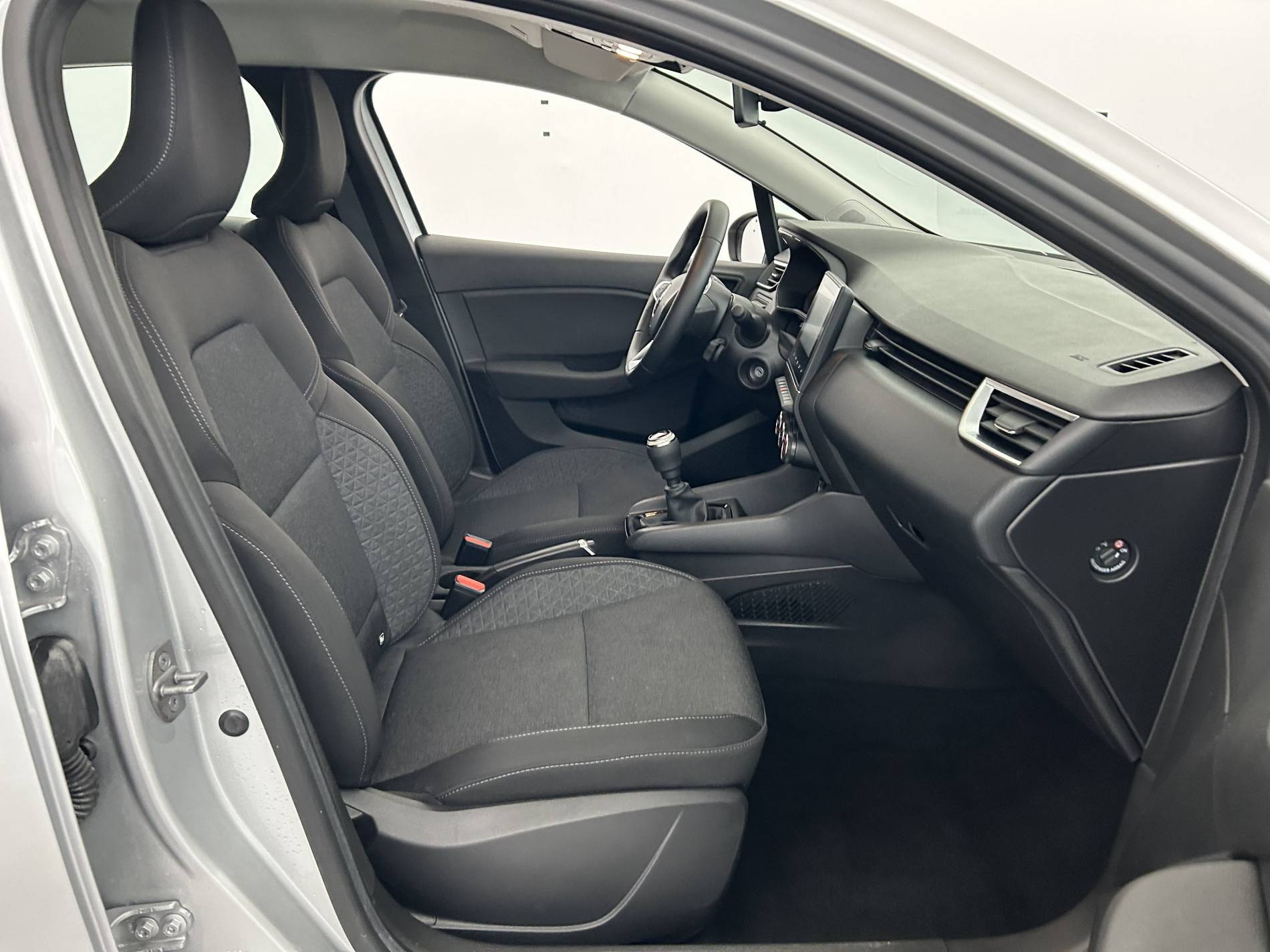 Vente en ligne Renault Clio 5 Clio TCe 90 au prix de 13 990 €