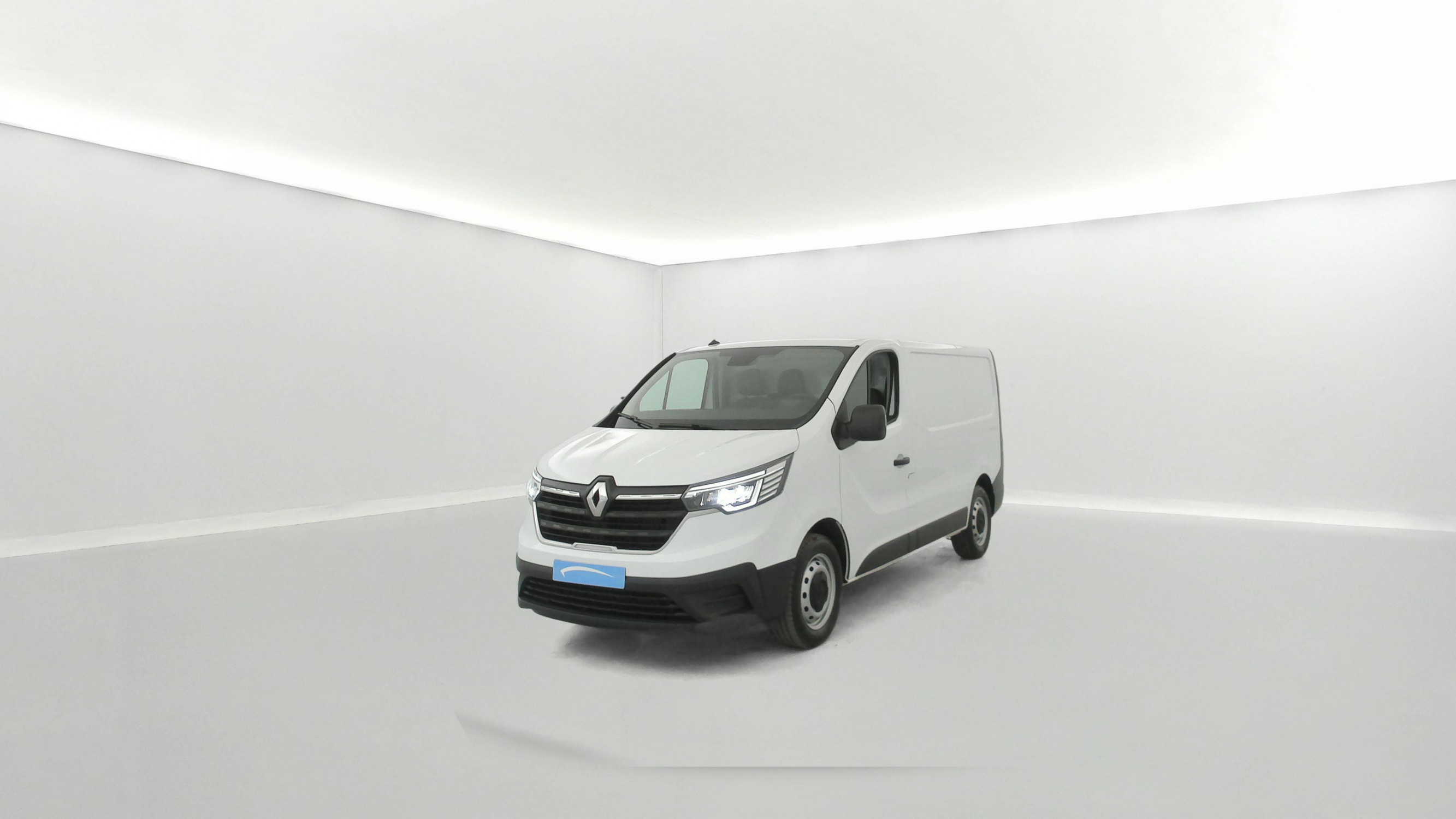 Renault Trafic 3 Fourgon TRAFIC FG BLUE DCI 130 L1H1 3T GSR2 occasion de 2024 en vente à Saint-Lô