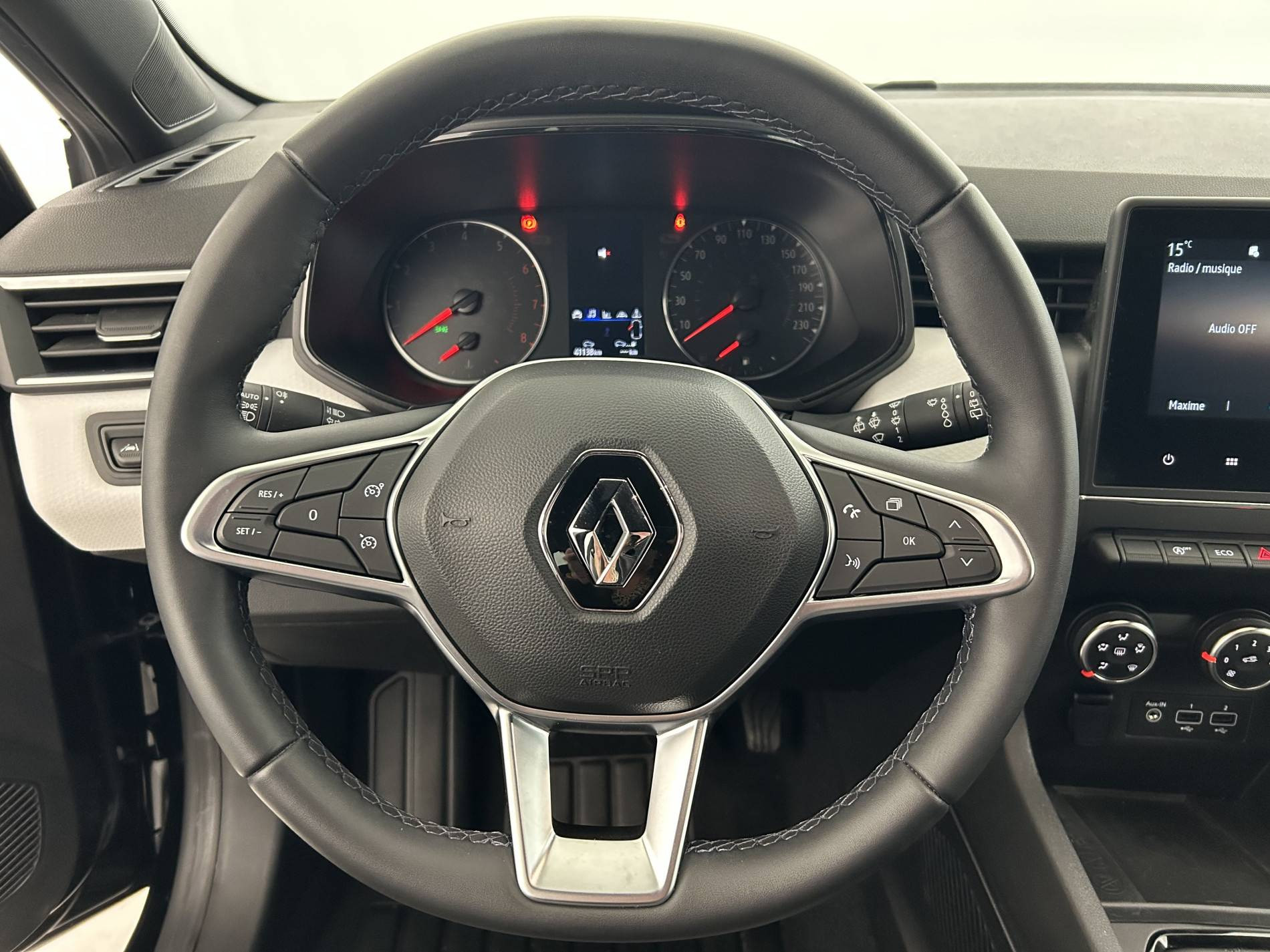 Vente en ligne Renault Clio 5 Clio TCe 90 - 21N au prix de 13 490 €