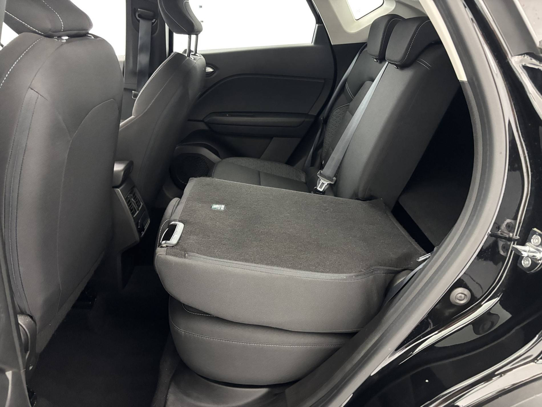 Vente en ligne Renault Captur  E-Tech 145 - 21 au prix de 17 490 €