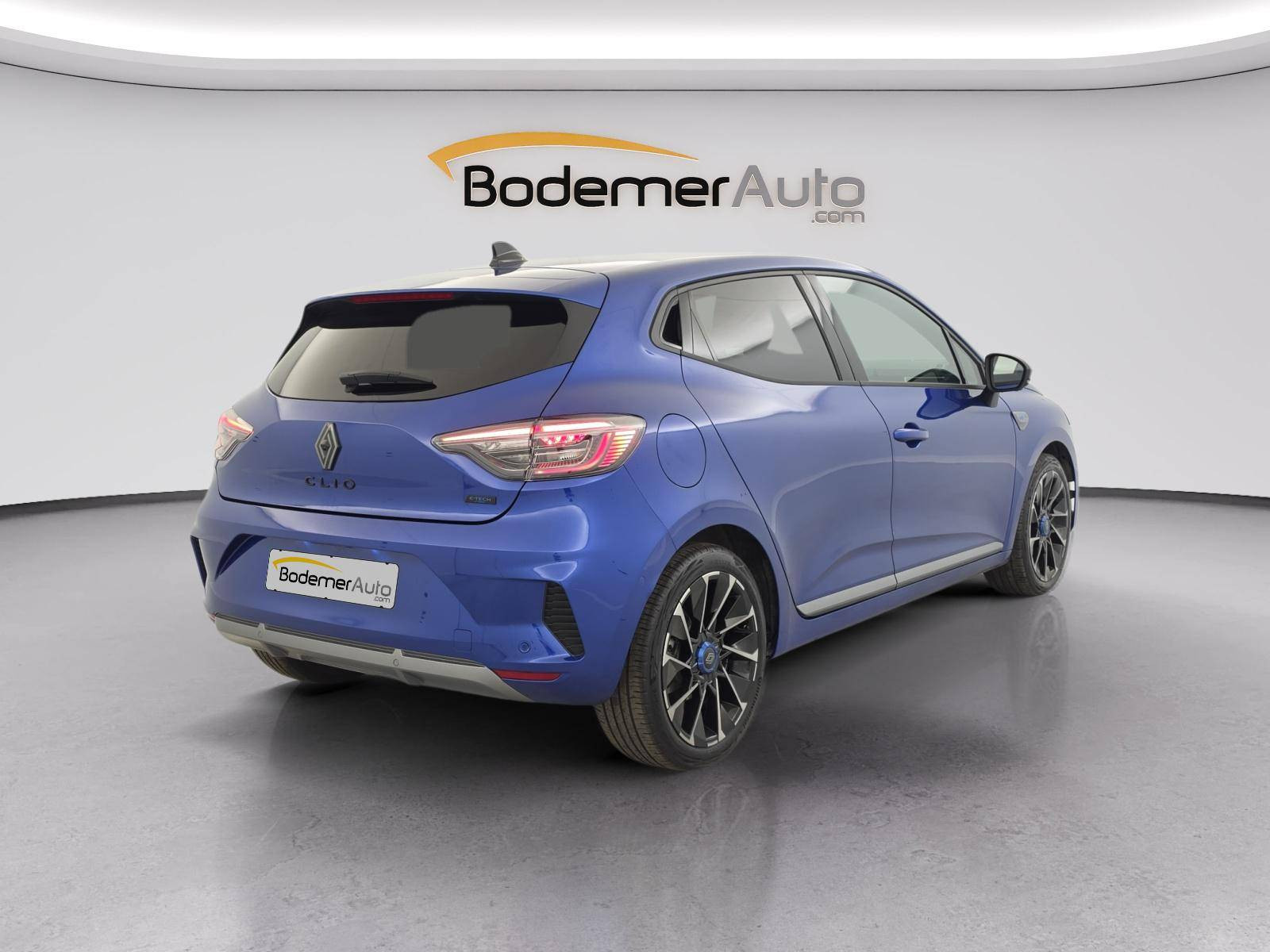 Vente en ligne Renault Clio 5 Clio E-Tech full hybrid 145 au prix de 21 990 €