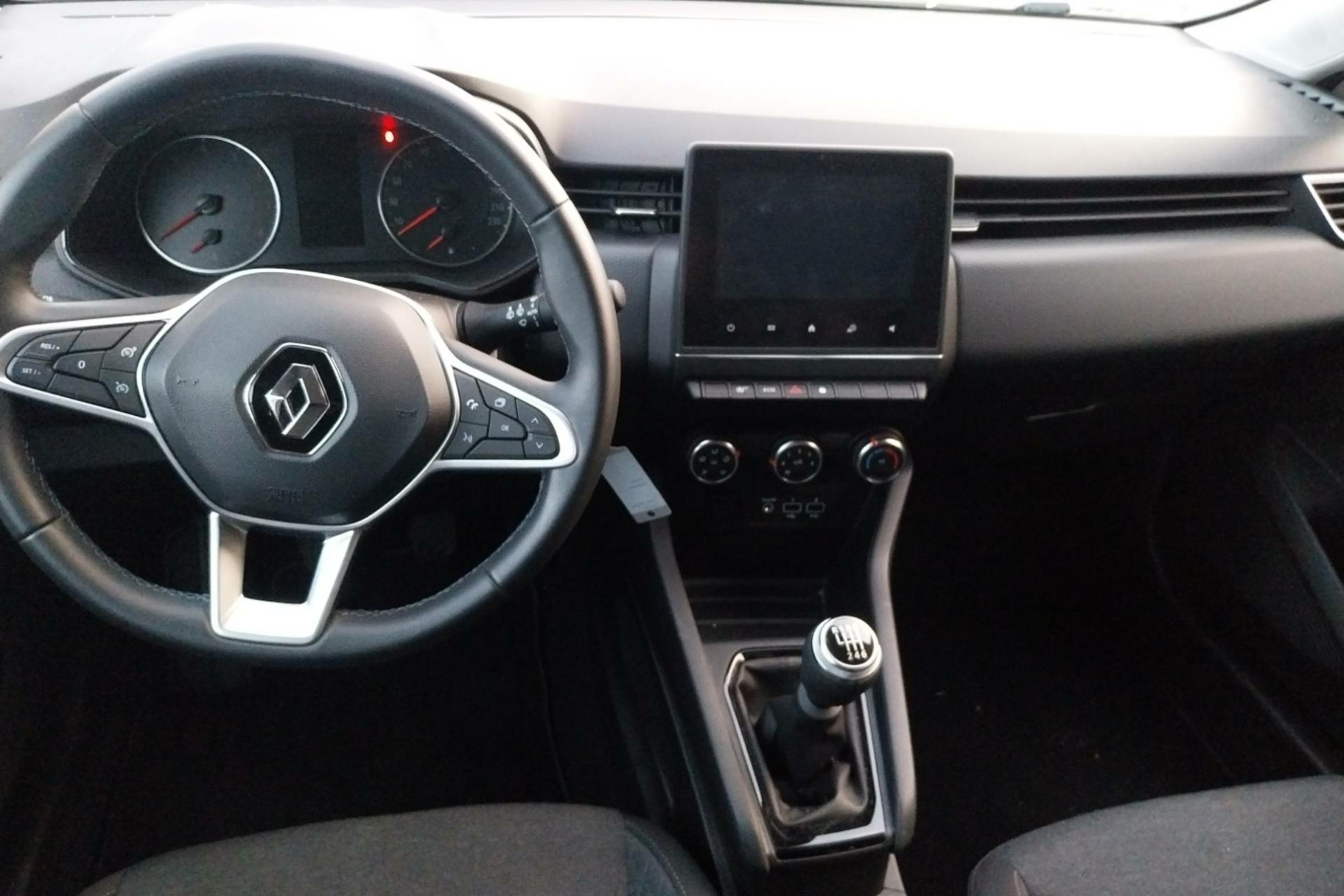 Vente en ligne Renault Clio 5 Clio TCe 90 au prix de 13 490 €