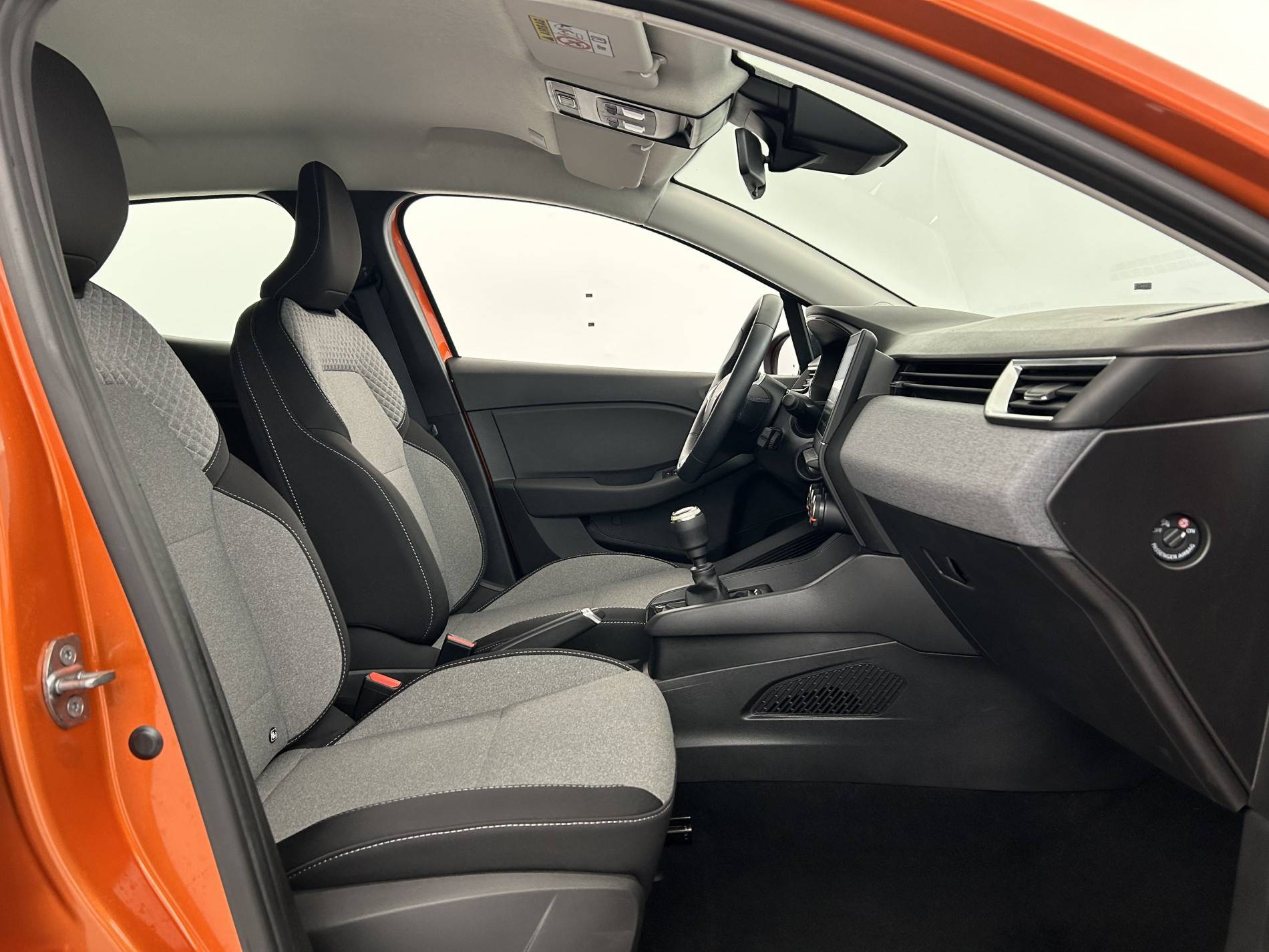 Vente en ligne Renault Clio 5 Clio TCe 90 au prix de 15 490 €