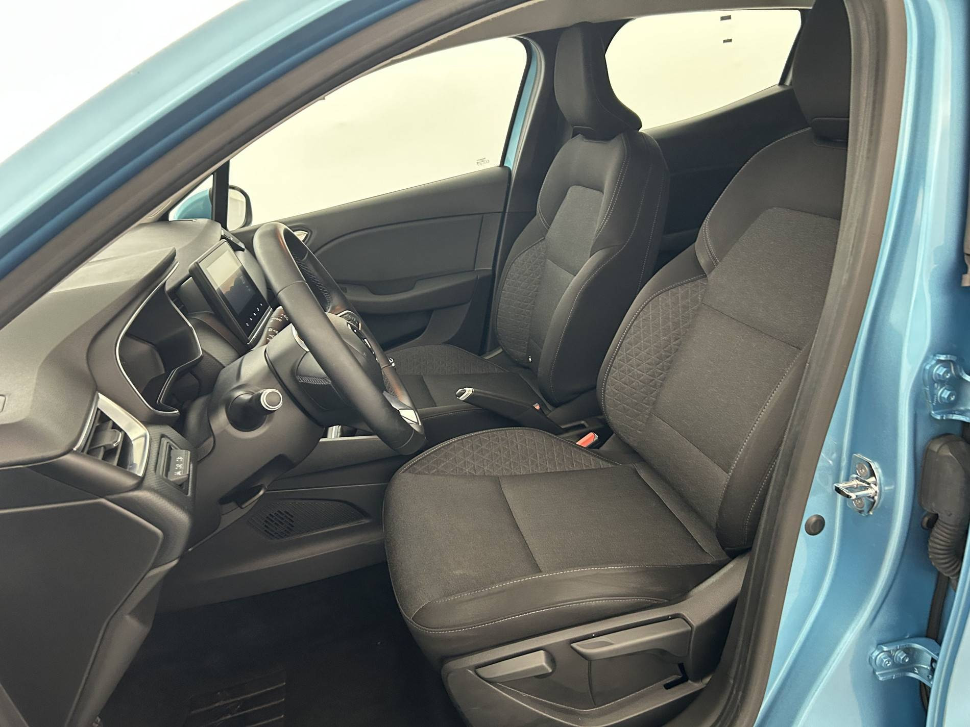 Vente en ligne Renault Clio 5 Clio TCe 100 au prix de 11 490 €