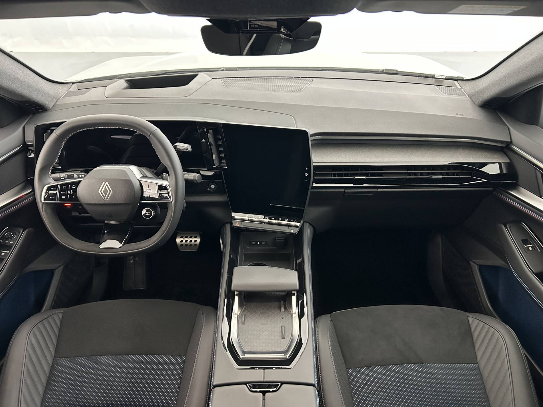 Vente en ligne Renault Rafale  E-Tech full hybrid 200 ch au prix de 39 990 €