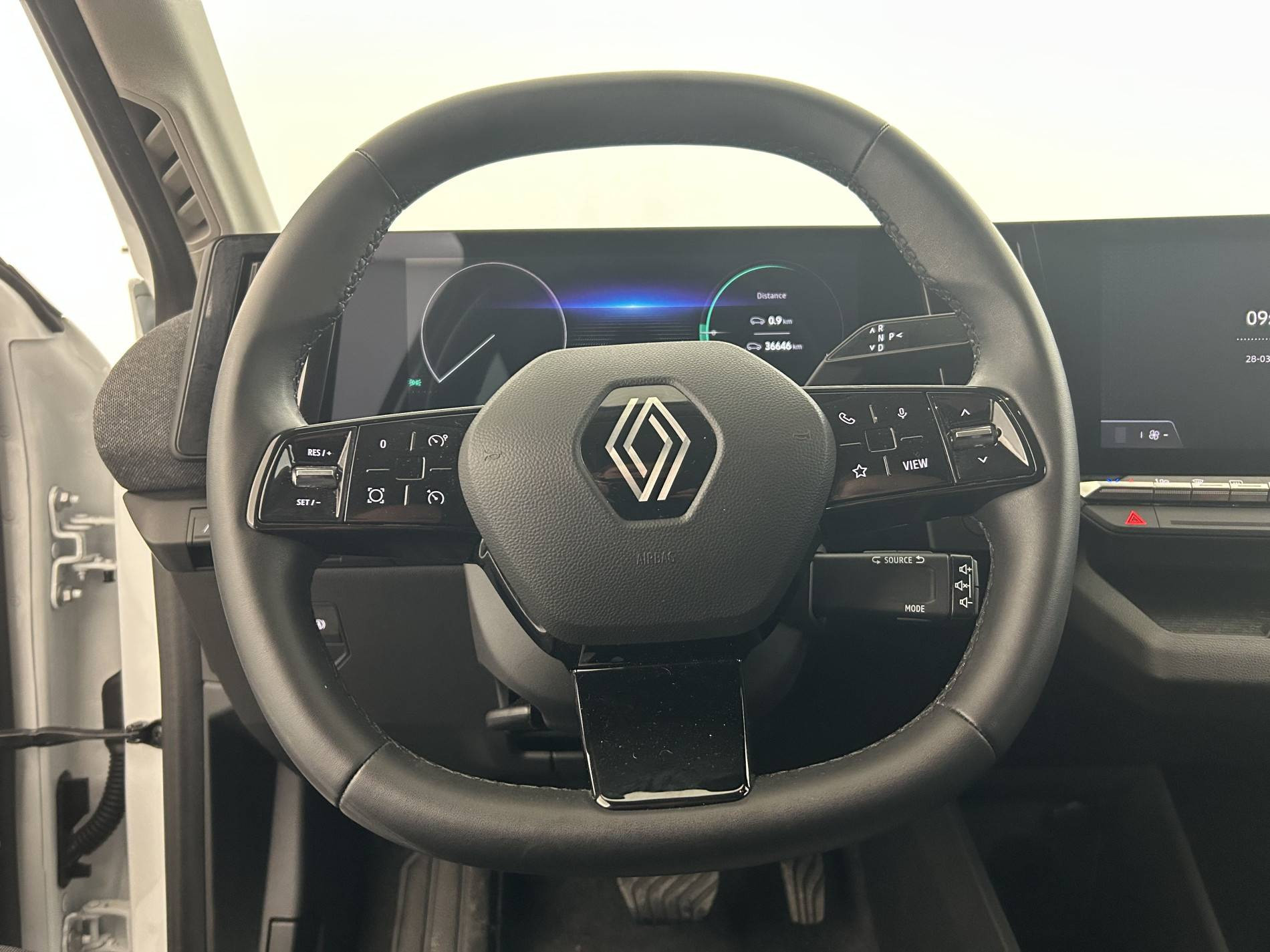 Vente en ligne Renault Megane E-Tech  EV40 130ch standard charge au prix de 18 790 €