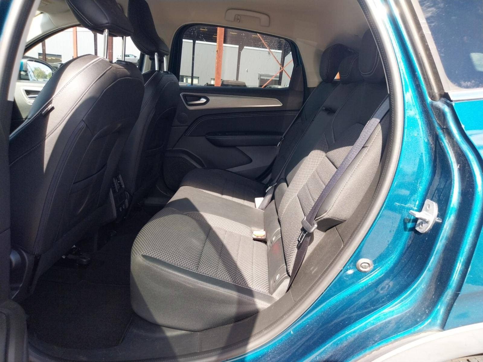 Vente en ligne Renault Arkana  E-Tech hybride 145 - 22 au prix de 20 990 €