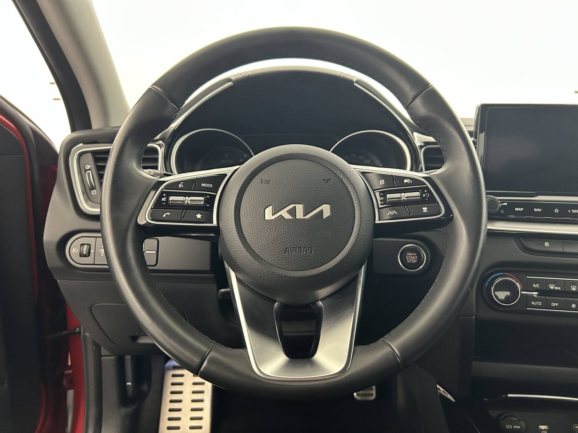 Vente en ligne Kia XCeed  1.6 CRDi 136 ch ISG MHEV DCT7 au prix de 22 480 €