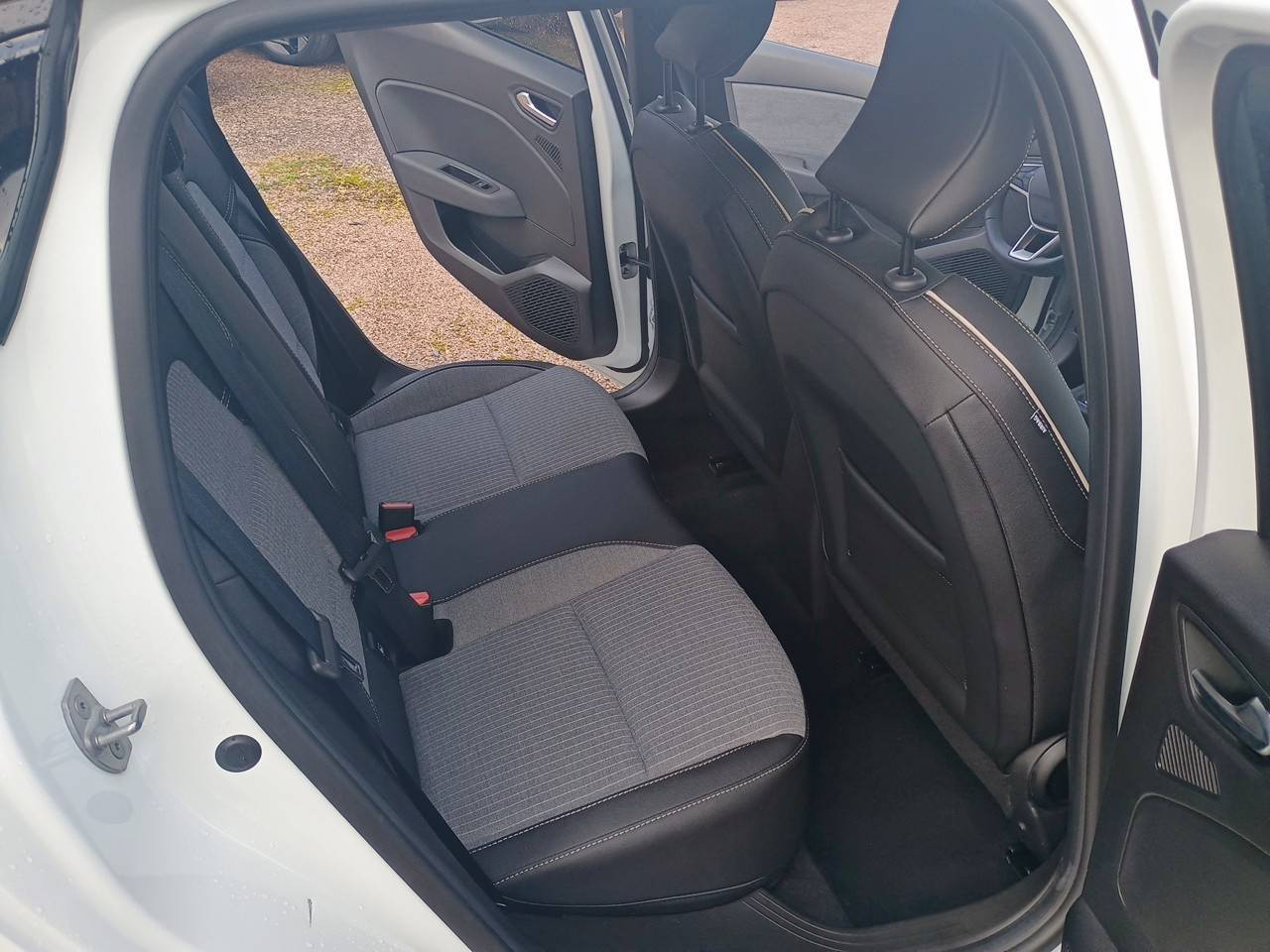 Vente en ligne Renault Clio 5 Clio TCe 90 ch GSR2 au prix de 17 990 €