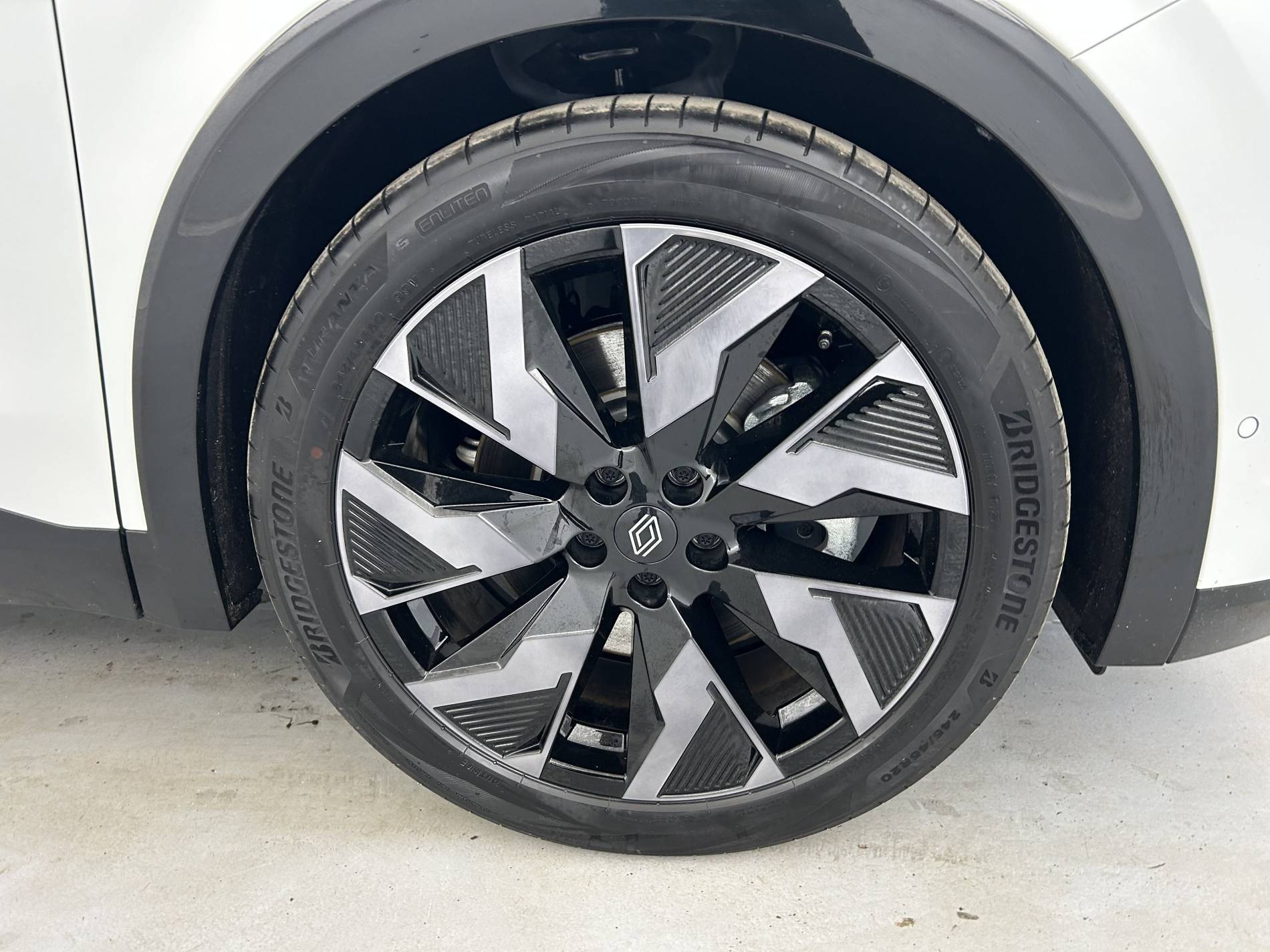 Vente en ligne Renault Rafale  E-Tech full hybrid 200 ch au prix de 39 990 €