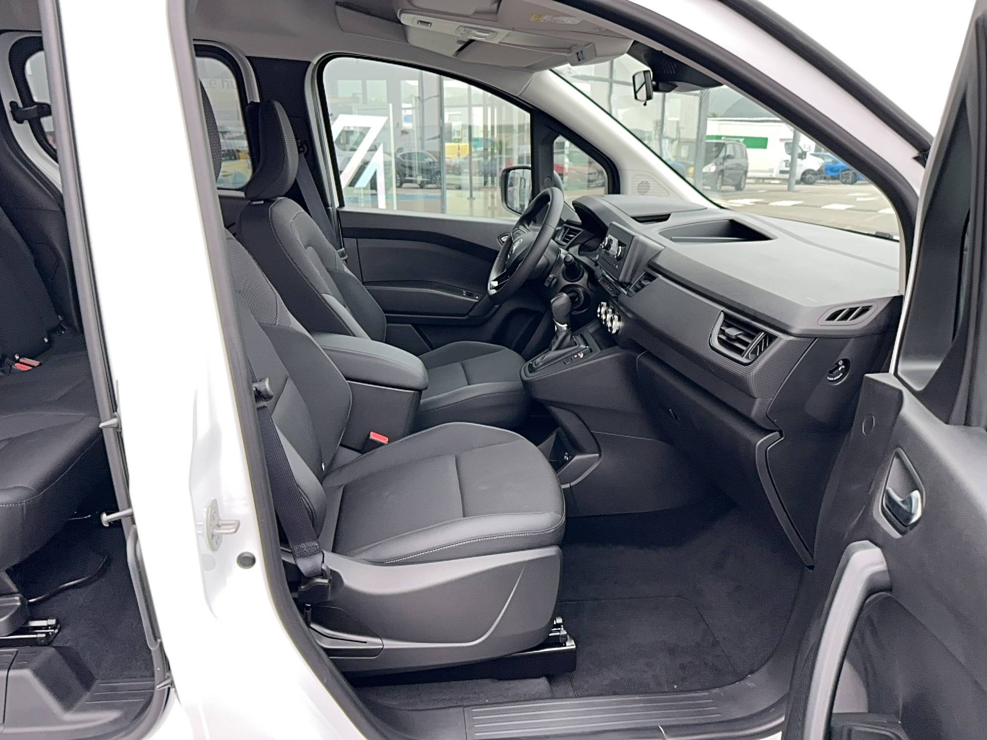 Vente en ligne Renault Kangoo E-Tech  EV45 11kW au prix de 24 900 €