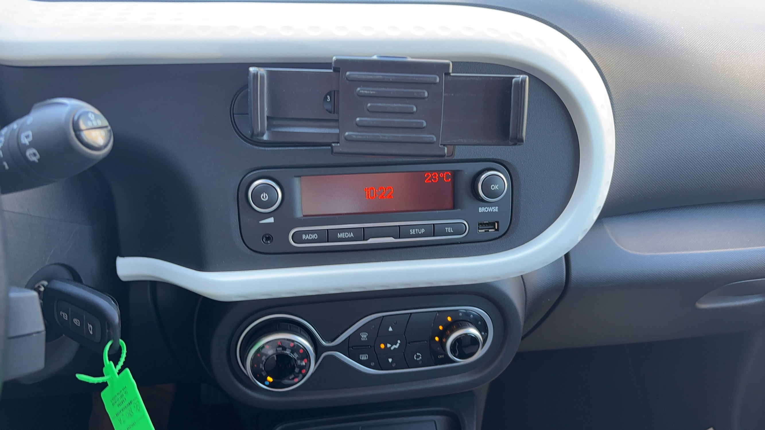 Vente en ligne Renault Twingo Electrique Twingo III E-Tech au prix de 12 990 €