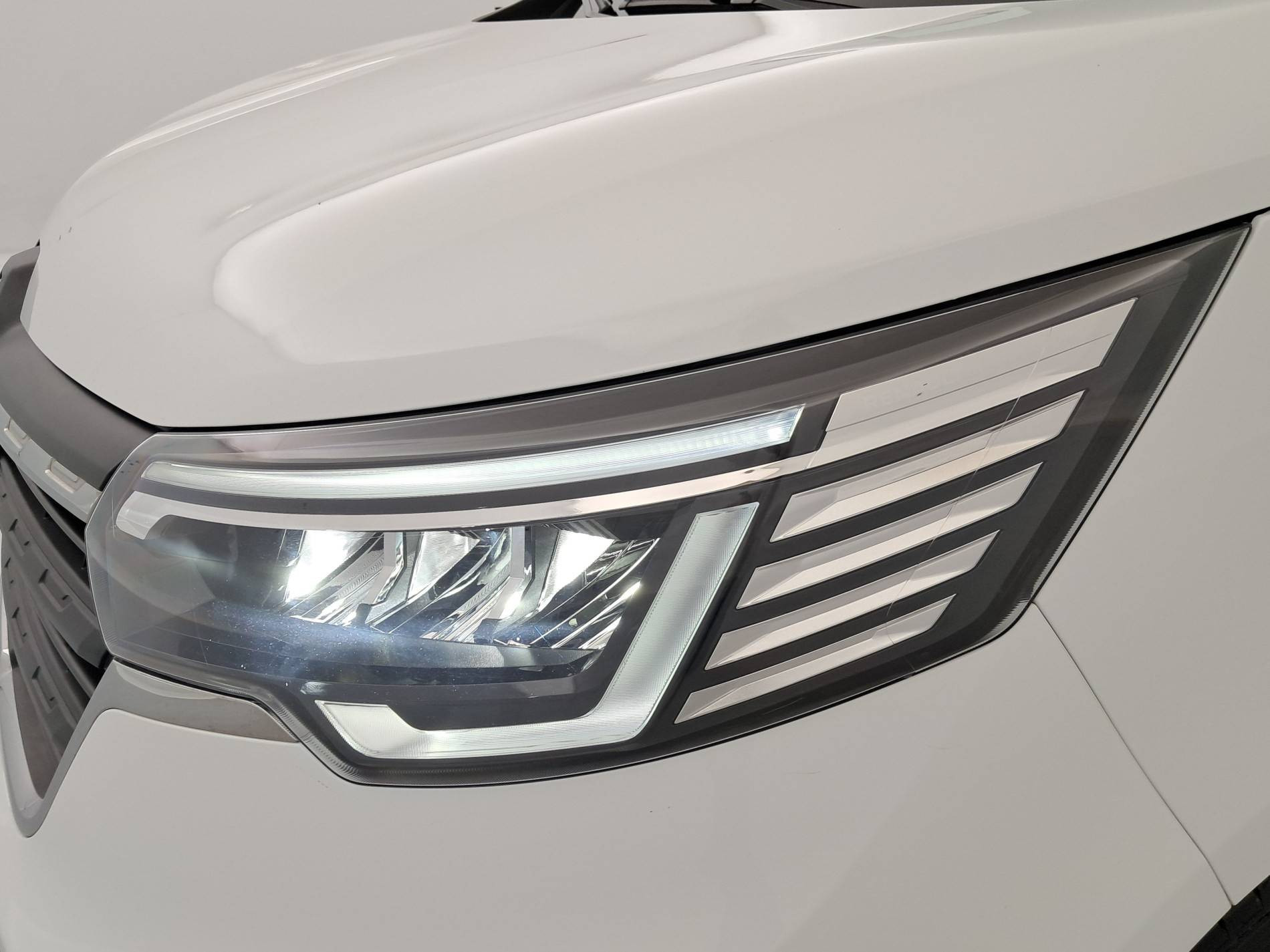 Vente en ligne Renault Trafic 3 Fourgon TRAFIC FG BLUE DCI 130 L1H1 3T GSR2 au prix de 24 590 €