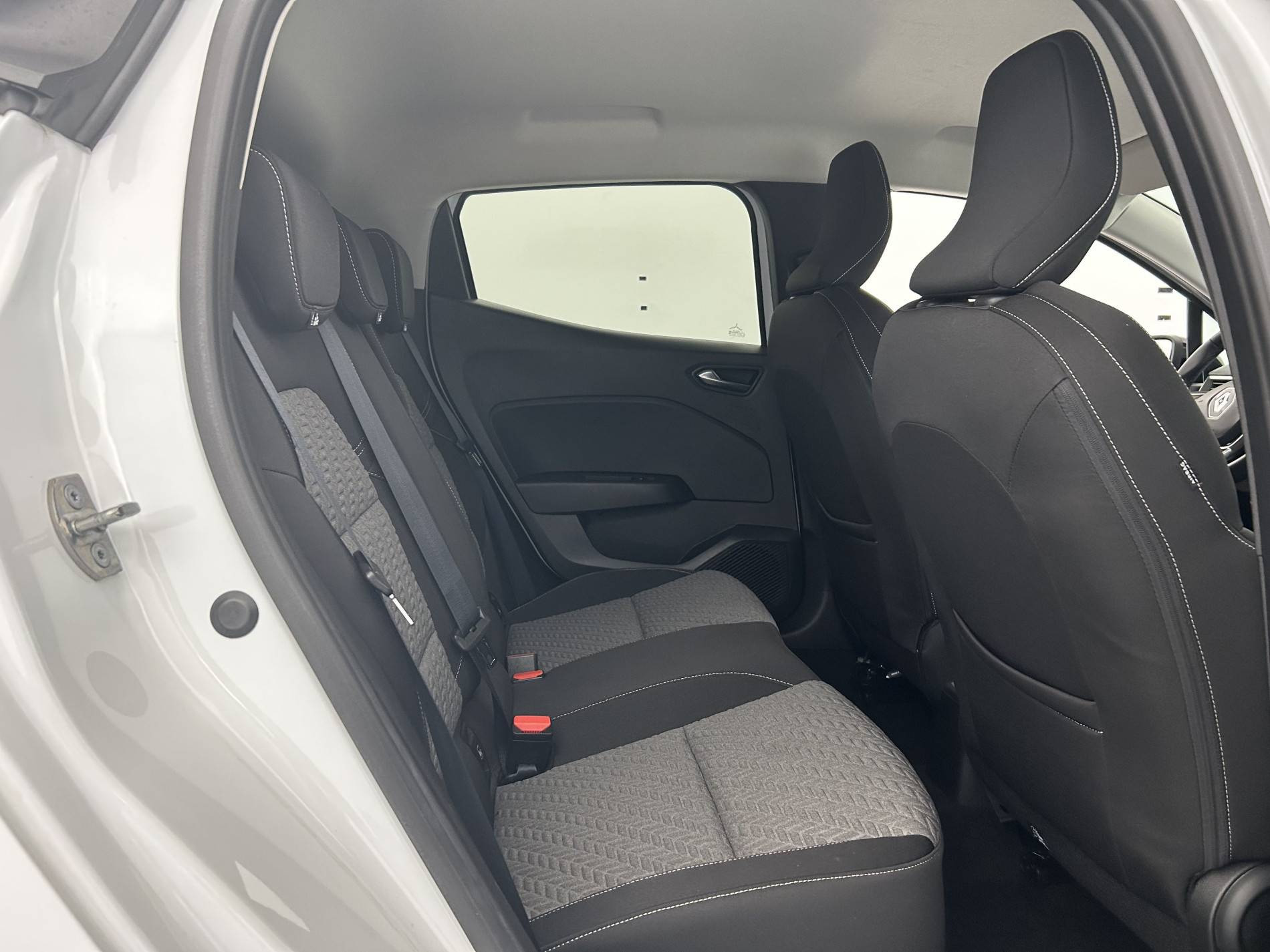 Vente en ligne Renault Clio 5 Clio SCe 65 au prix de 13 391 €