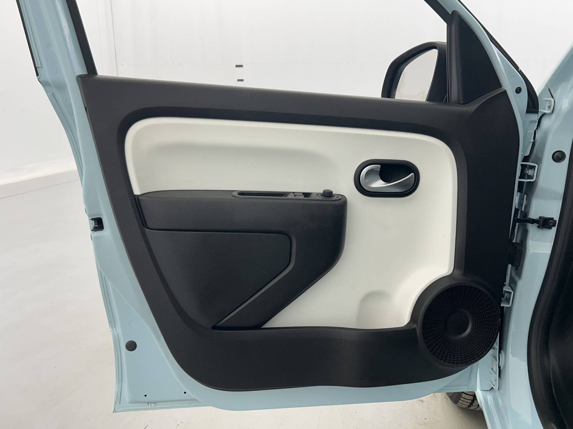 Vente en ligne Renault Twingo 3  SCe 65 au prix de 12 390 €