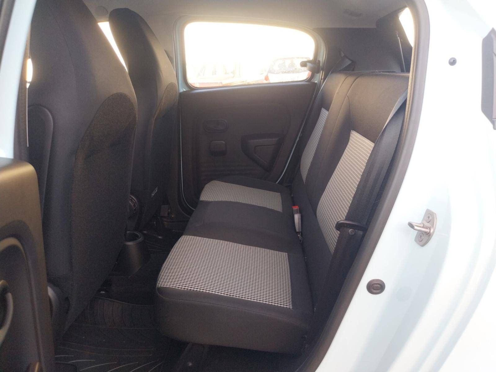 Vente en ligne Renault Twingo Electrique Twingo III E-Tech au prix de 13 990 €