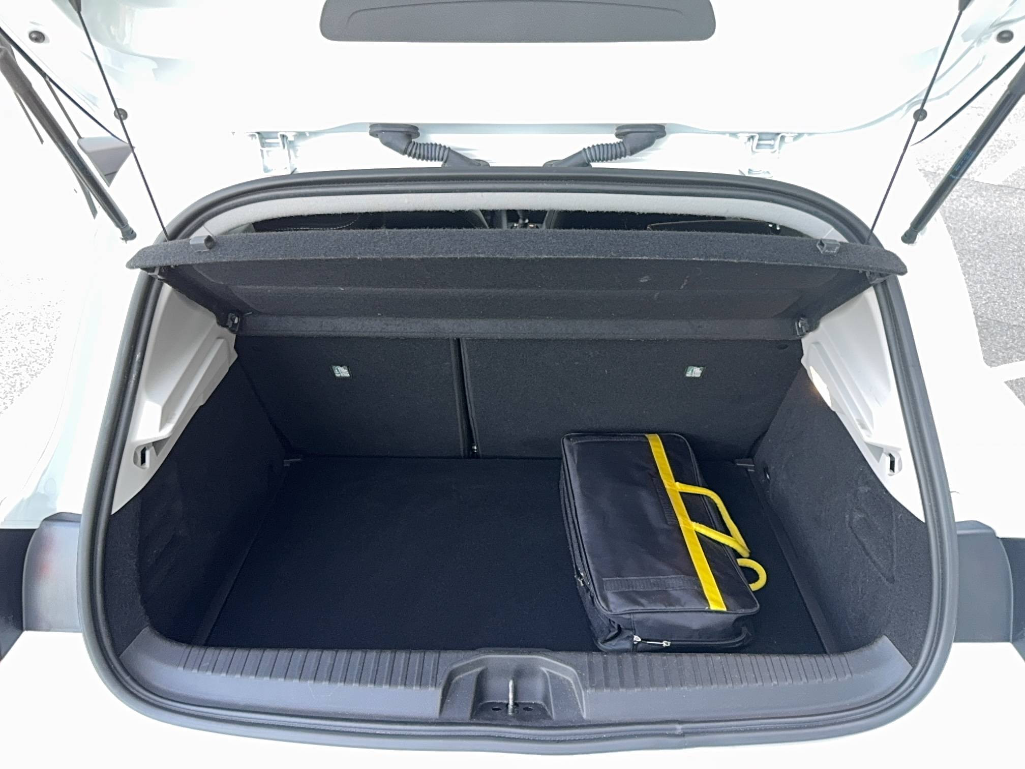 Vente en ligne Renault Clio 5 Clio TCe 90 au prix de 13 990 €