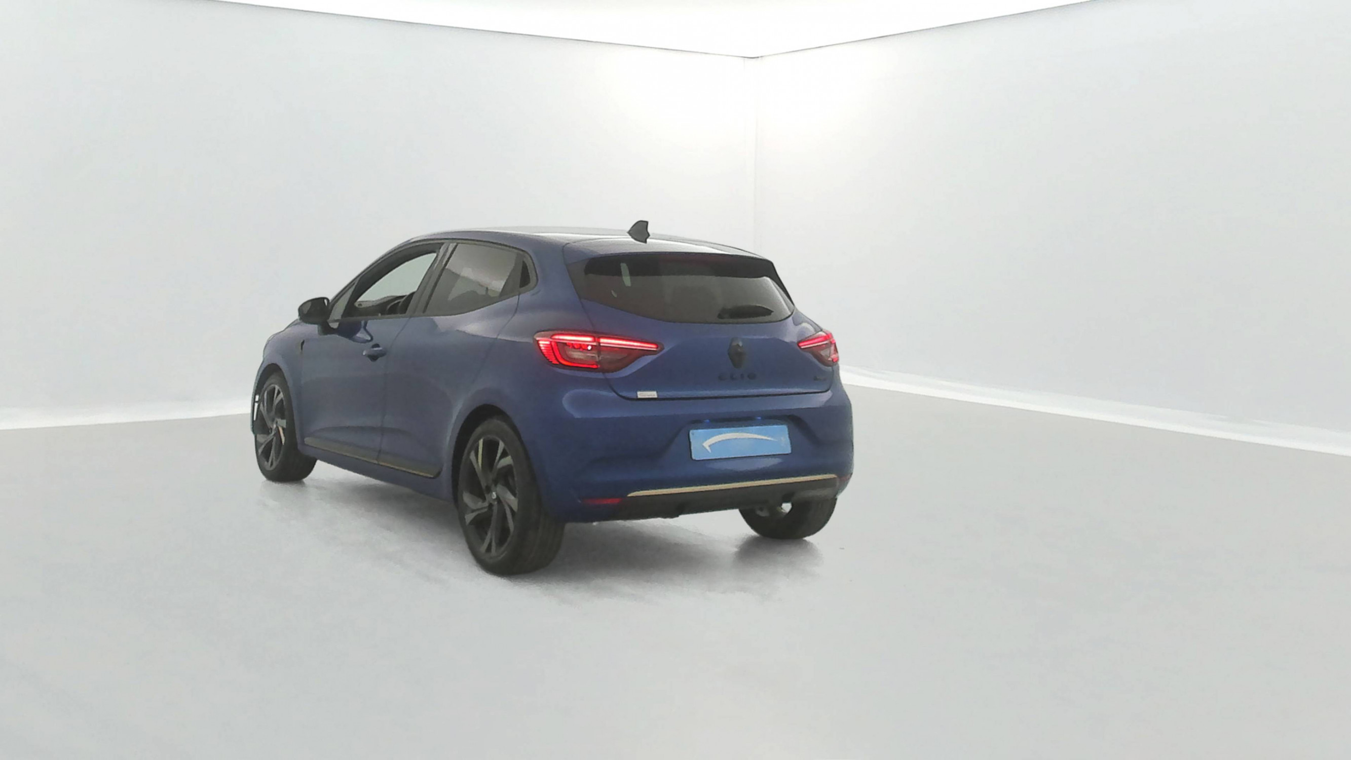 Vente en ligne Renault Clio 5 Clio E-Tech full hybrid 145 au prix de 19 990 €