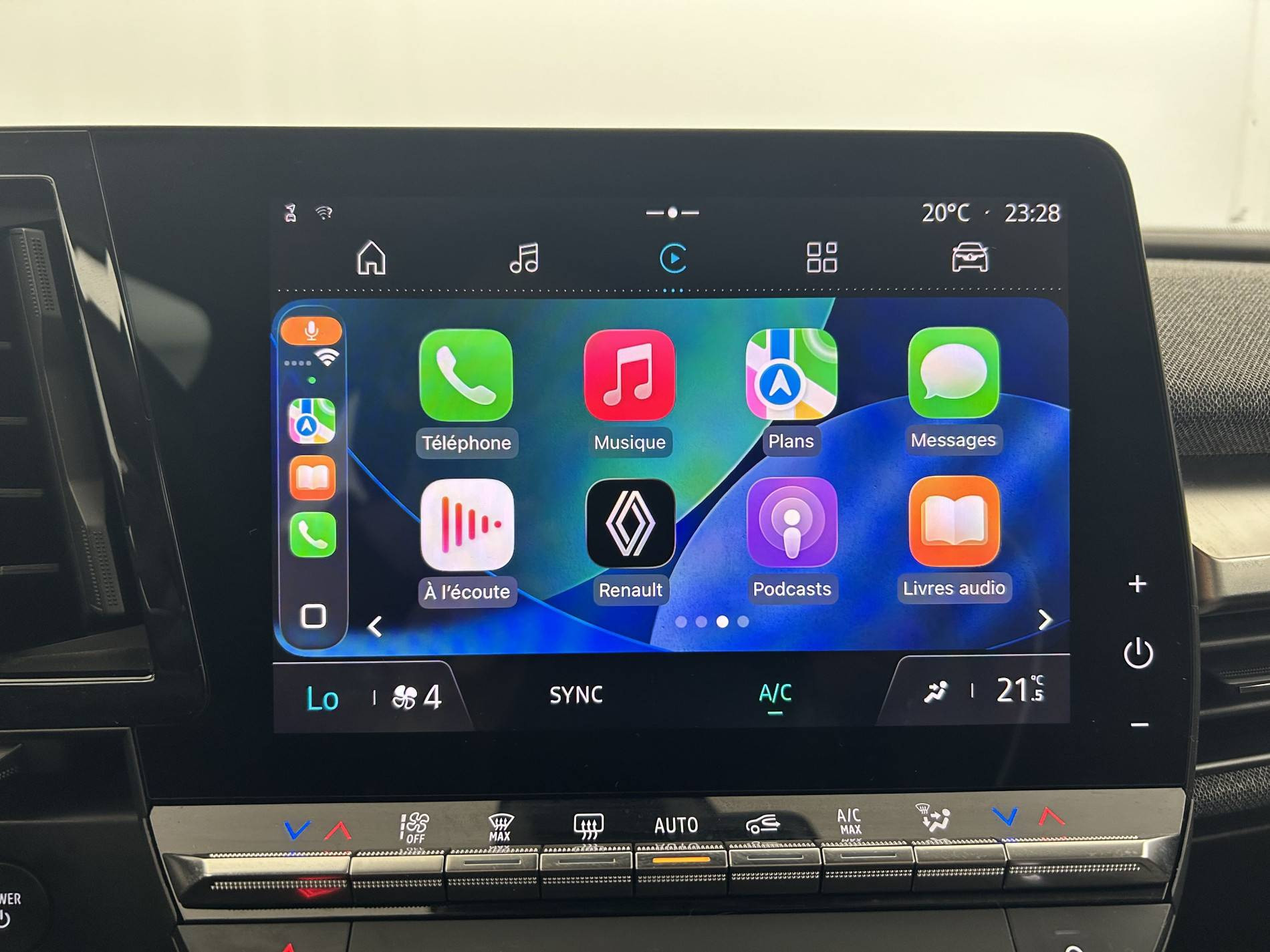 Vente en ligne Renault Megane E-Tech  EV40 130ch standard charge au prix de 19 890 €
