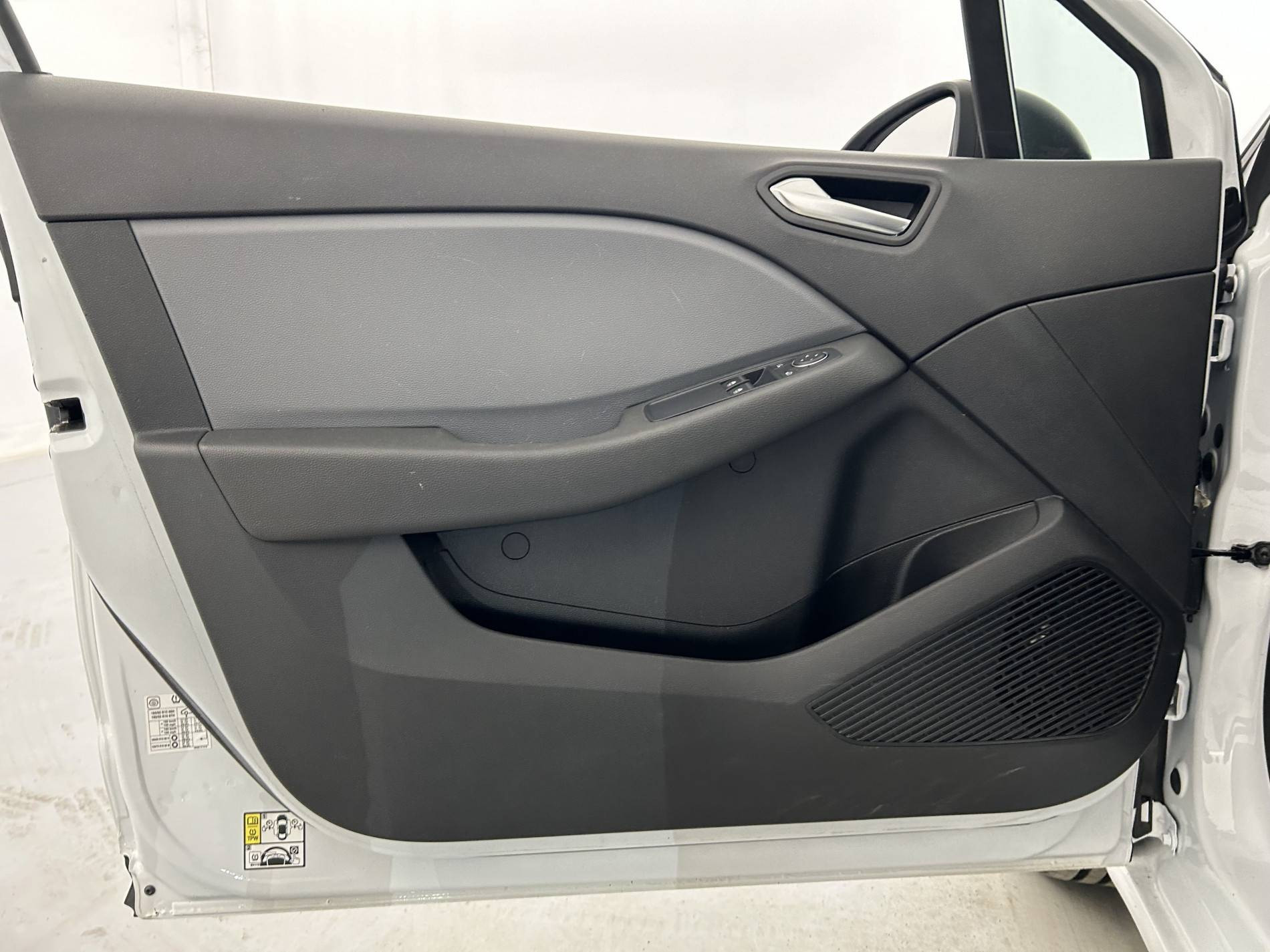 Vente en ligne Renault Clio 5 Clio SCe 65 - 21 au prix de 11 990 €