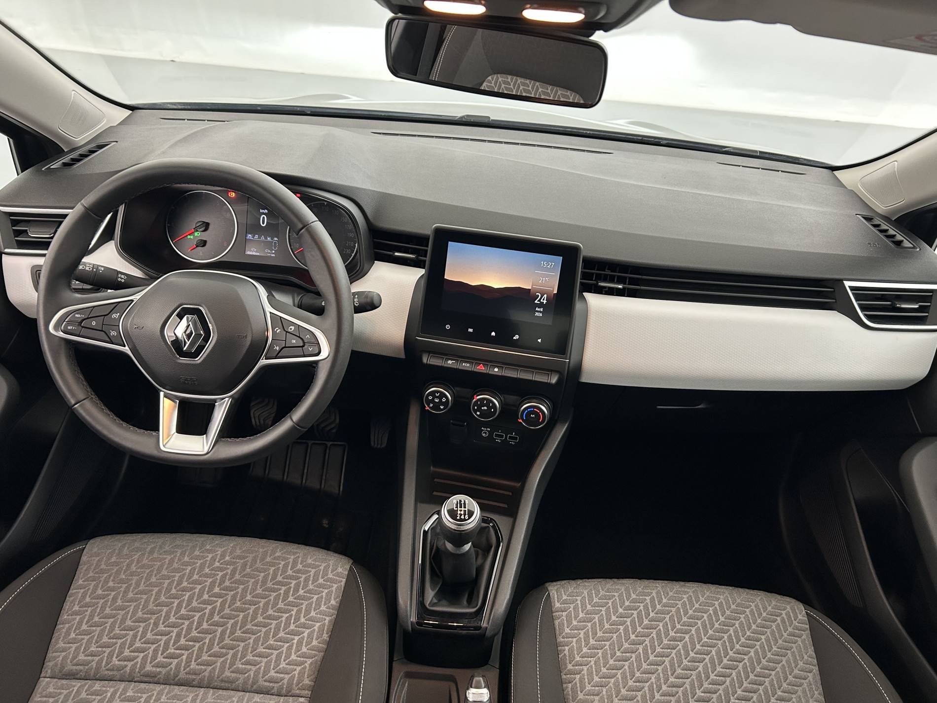 Vente en ligne Renault Clio 5 Clio TCe 90 au prix de 14 490 €