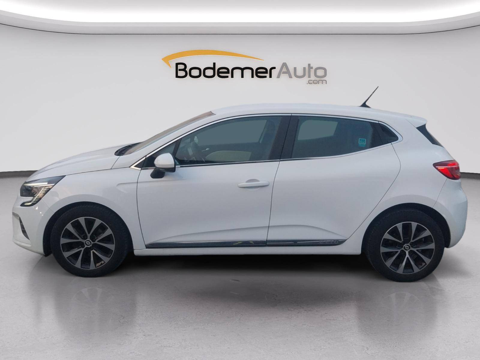 Vente en ligne Renault Clio 5 Clio TCe 90 - 21N au prix de 14 390 €