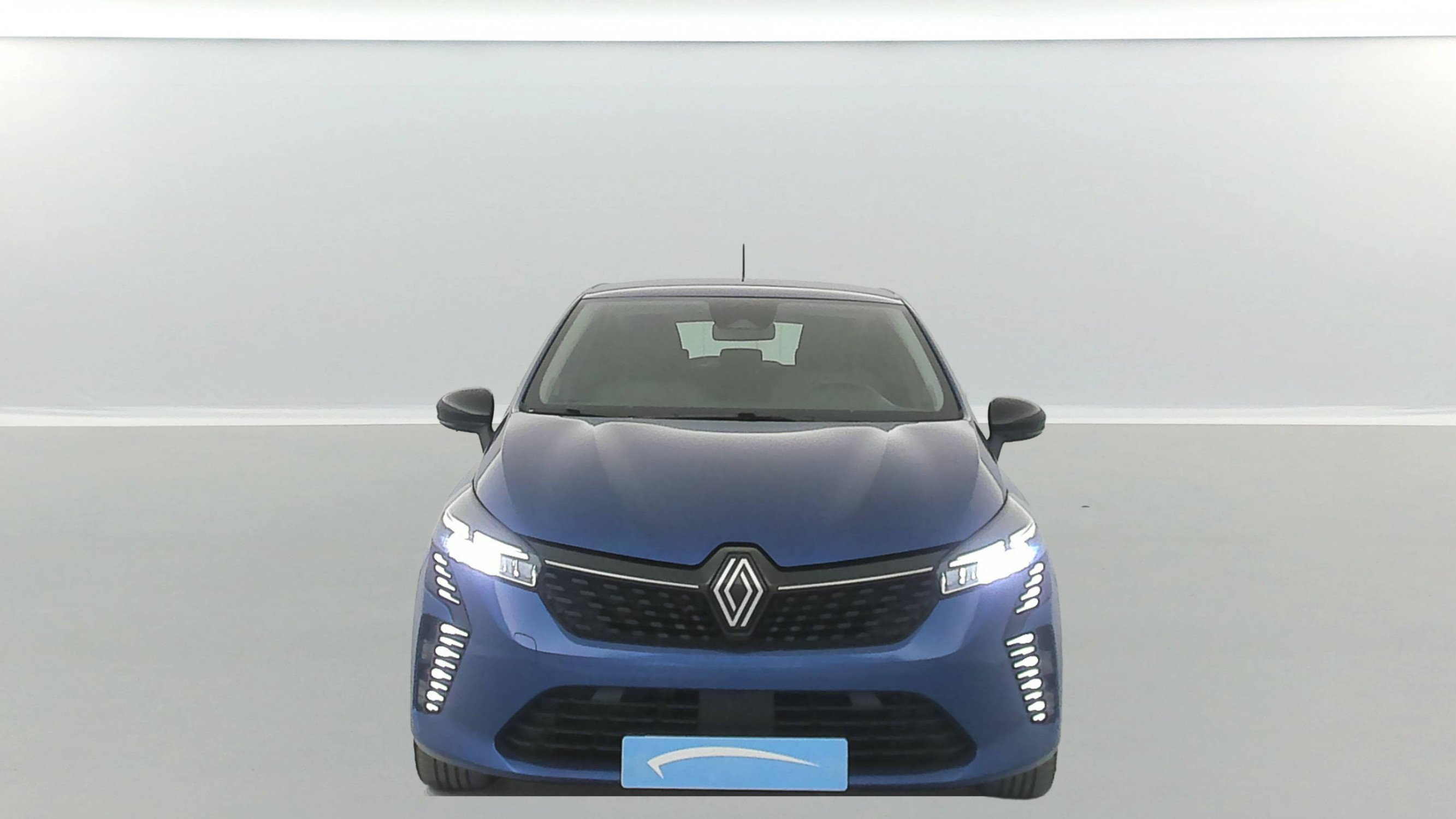 Vente en ligne Renault Clio 5 Clio E-Tech full hybrid 145 au prix de 19 800 €