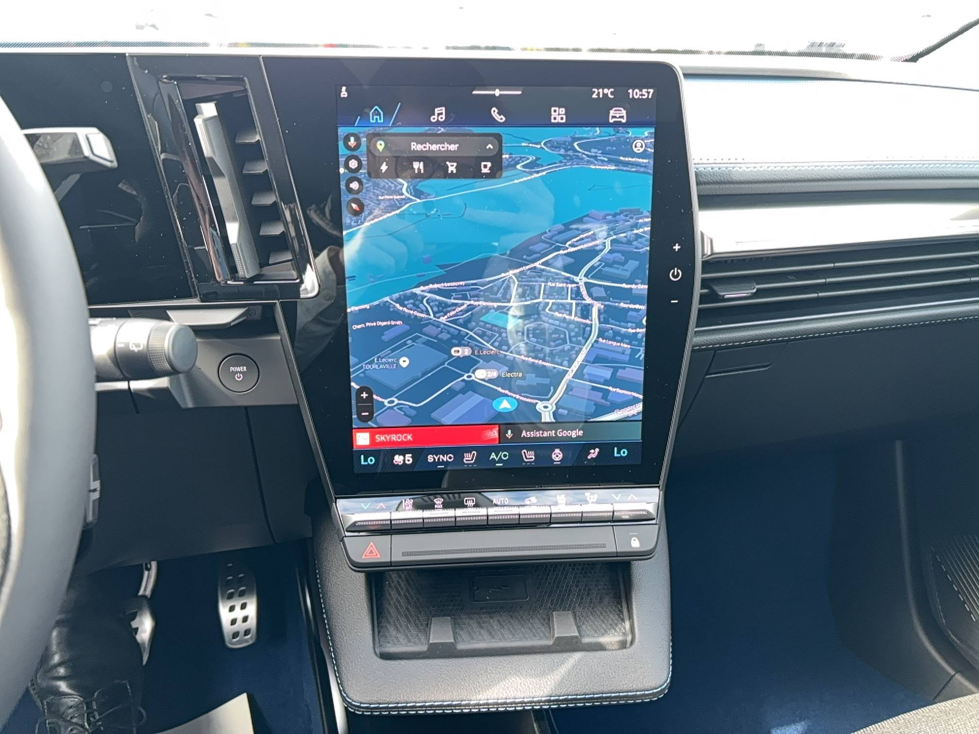 Vente en ligne Renault Scenic E-Tech Scenic E-Tech électrique 220 ch grande autonomie au prix de 48 900 €