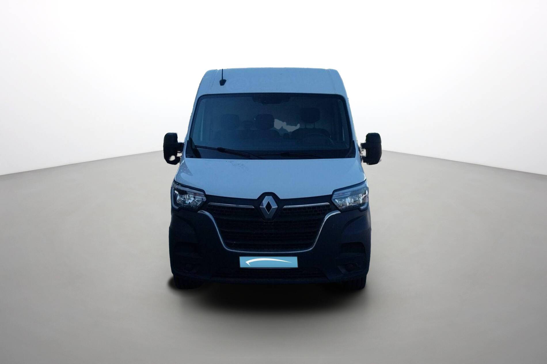 Vente en ligne Renault Master Fourgon MASTER FGN TRAC F3500 L2H2 BLUE DCI 135 au prix de 23 990 €
