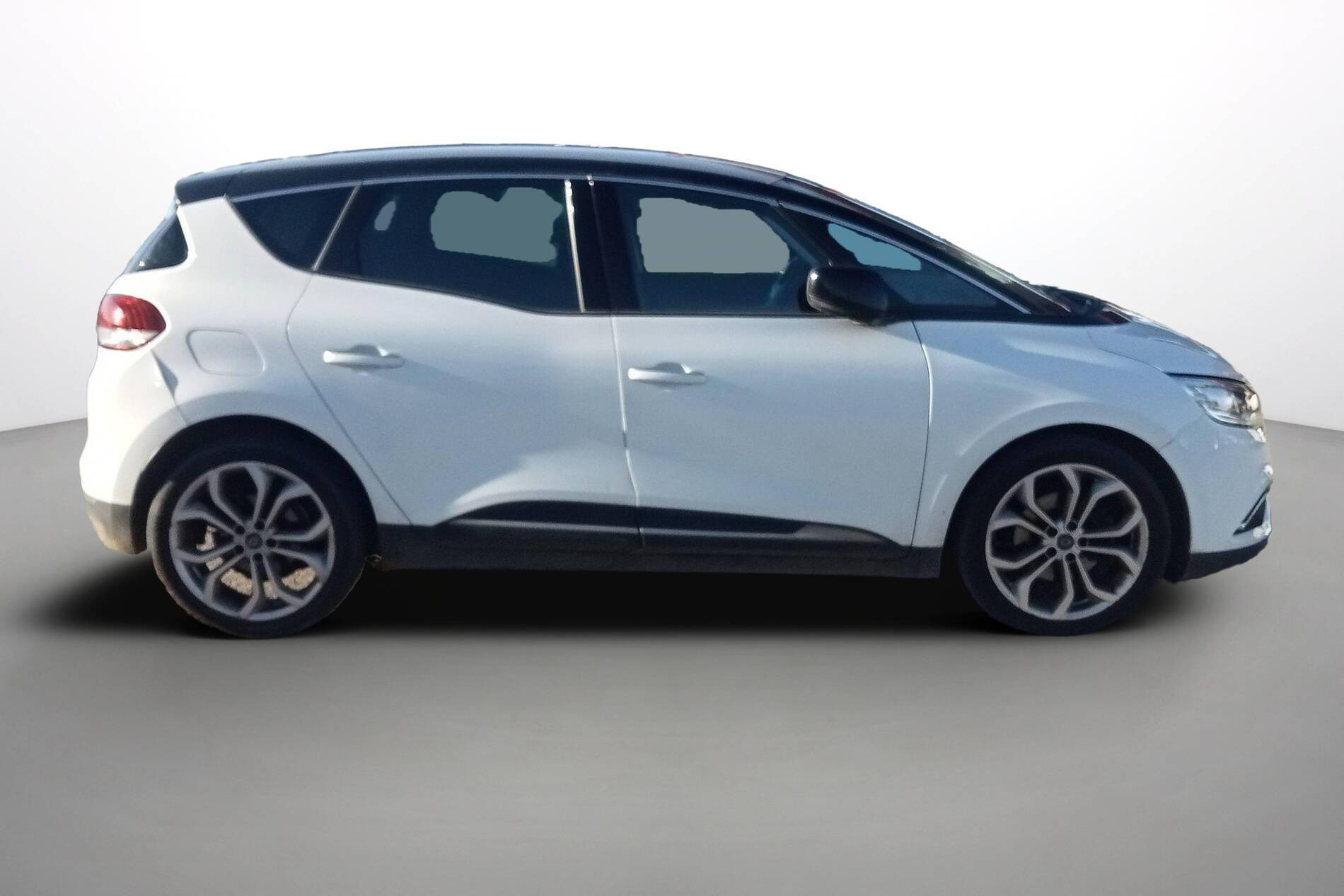 Vente en ligne Renault Scenic 4 Scenic dCi 110 Energy au prix de 12 990 €